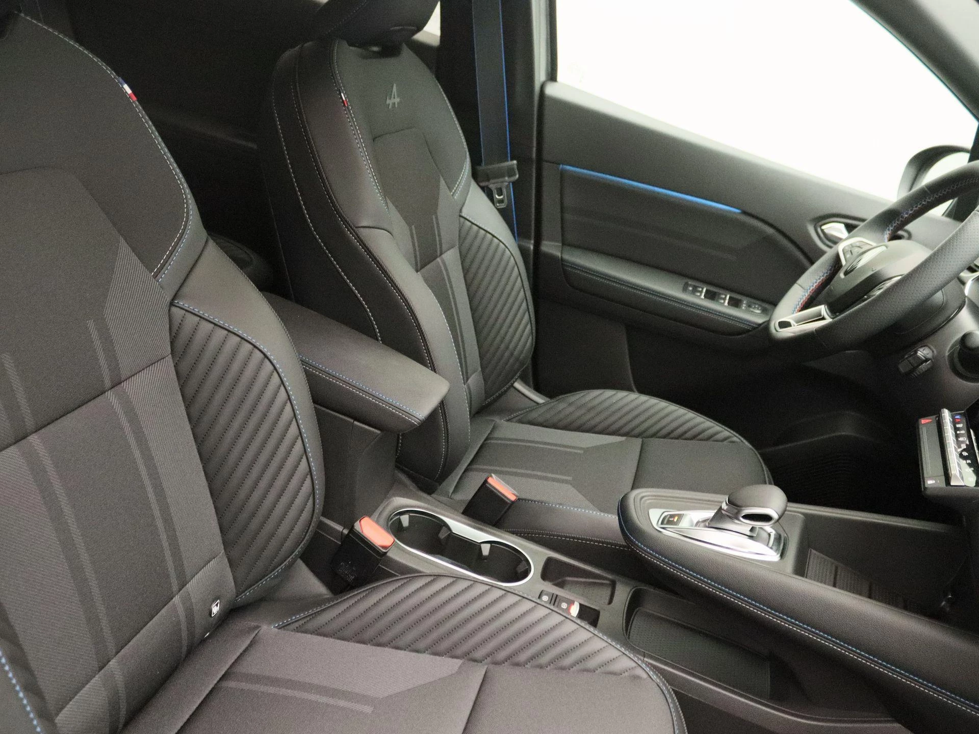 Renault-Captur-image-22