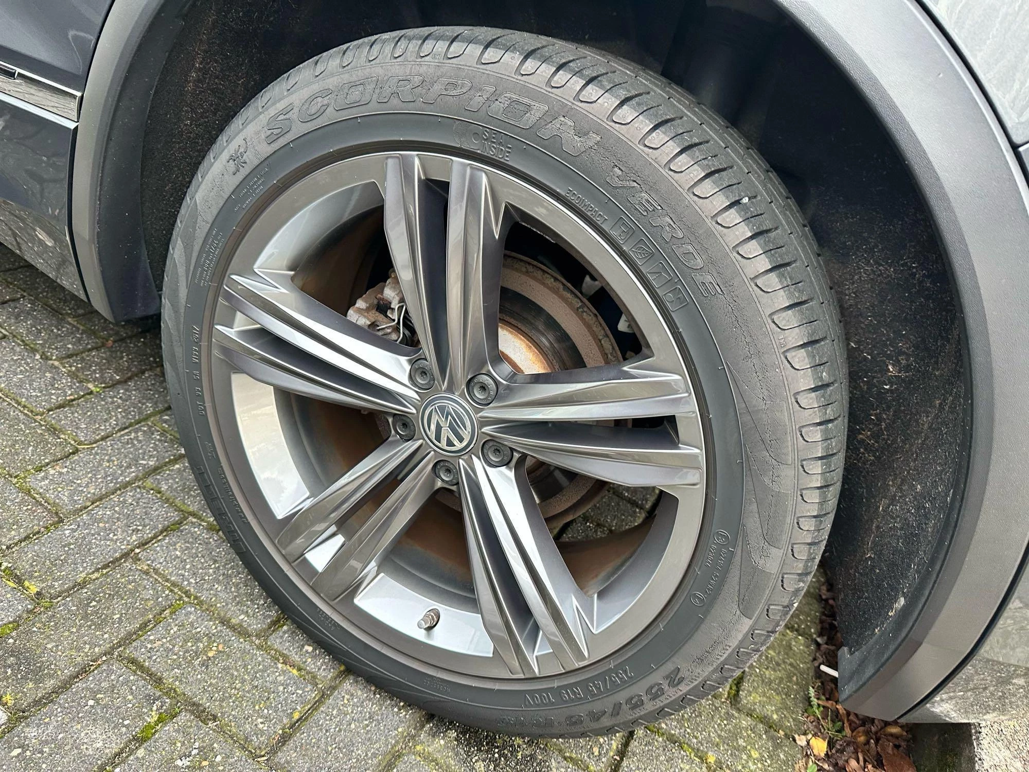 Volkswagen Tiguan 2.0 TSI 4Motion R-Line