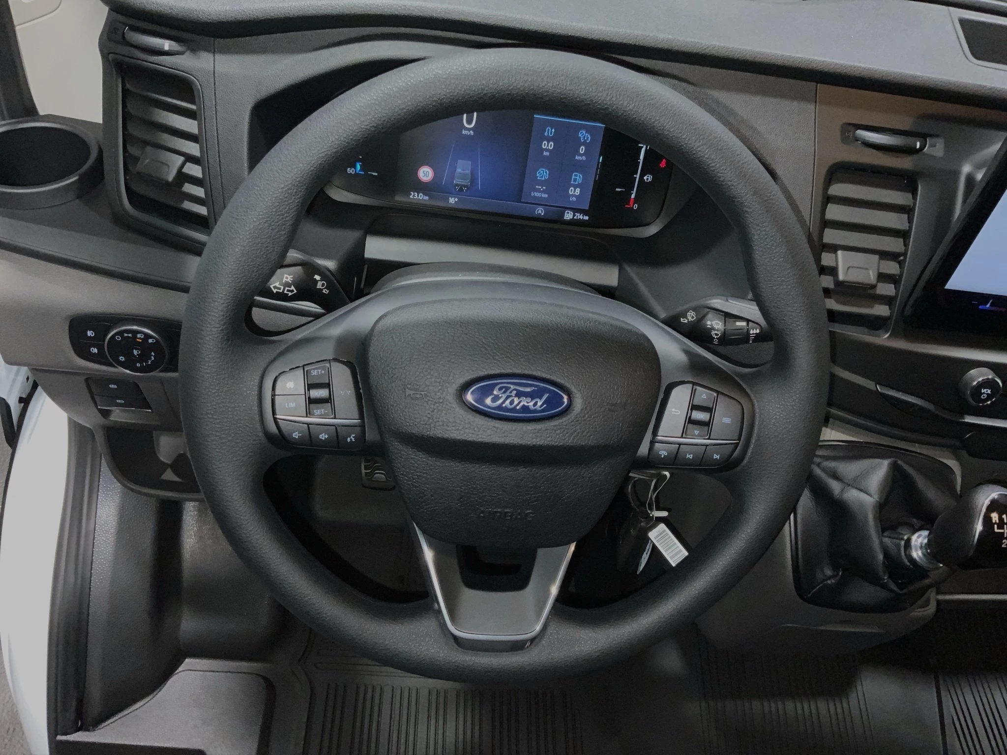 Ford-Transit-image-11