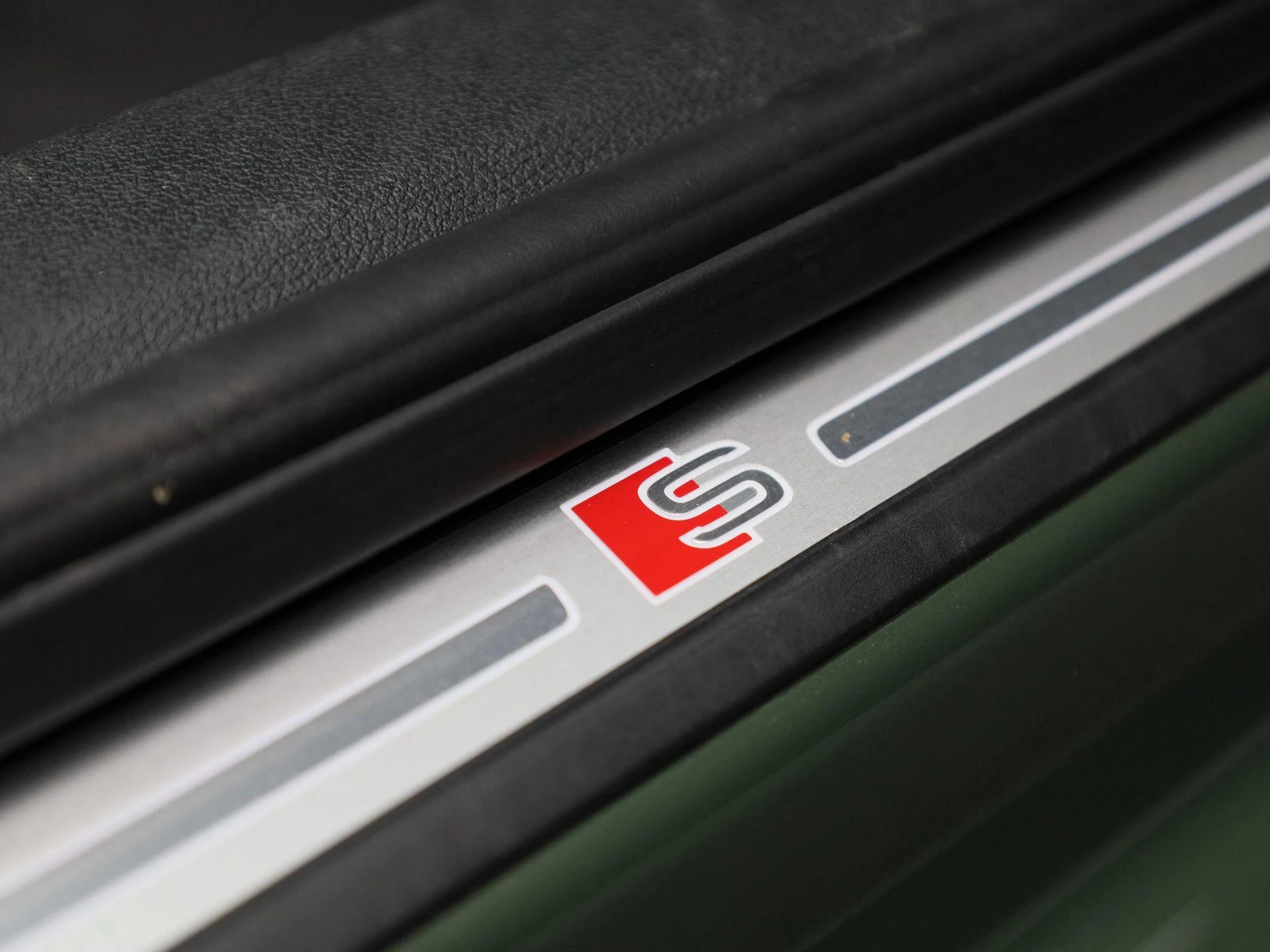 Audi-A4-image-43