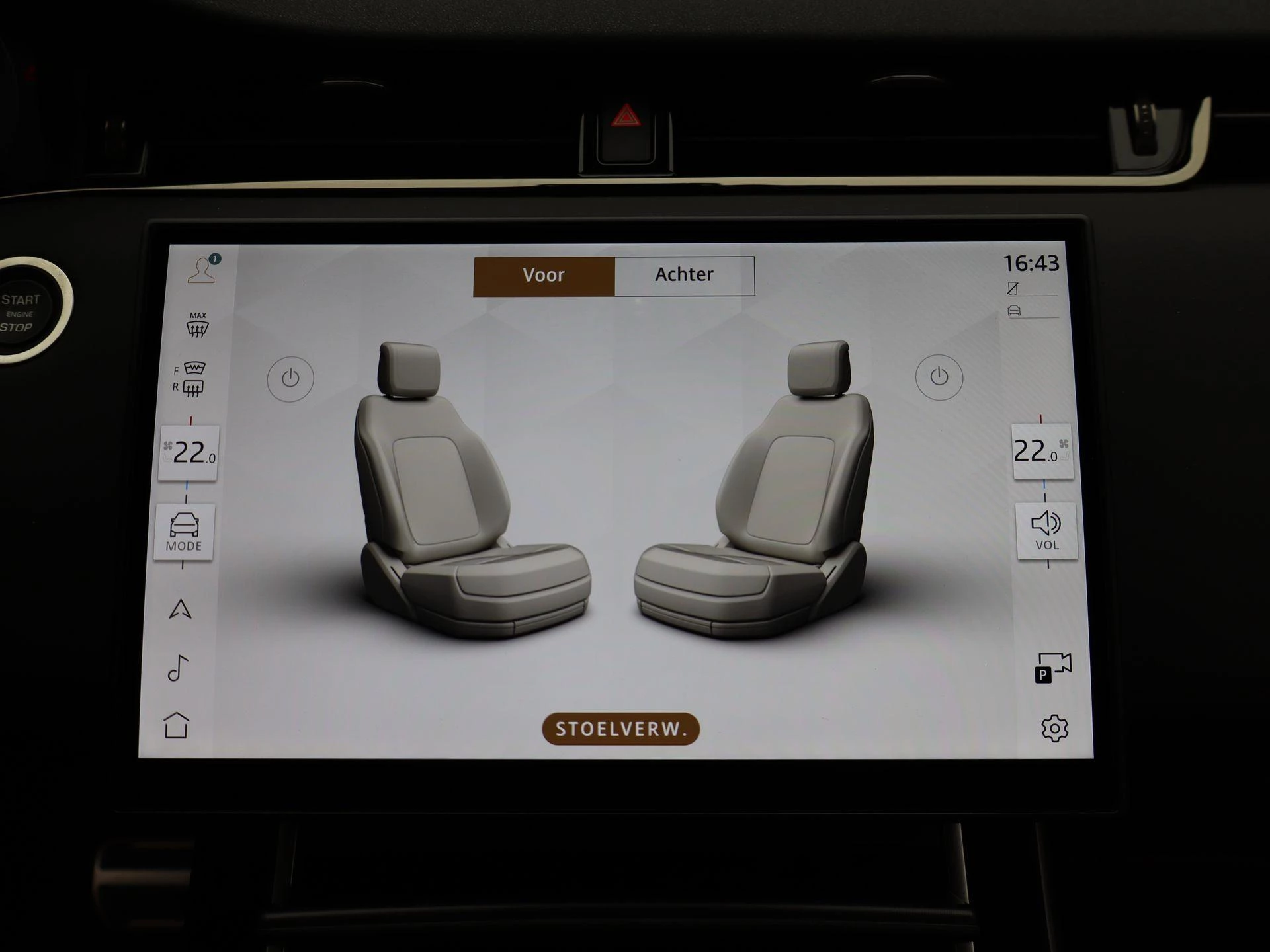 Land Rover-Range Rover Evoque-image-17