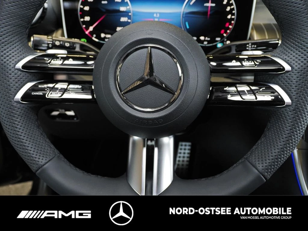 Mercedes-Benz GLC 300 de 4m AMG PANO AHK DIG-LIGHT DISTR 360° AMG Line