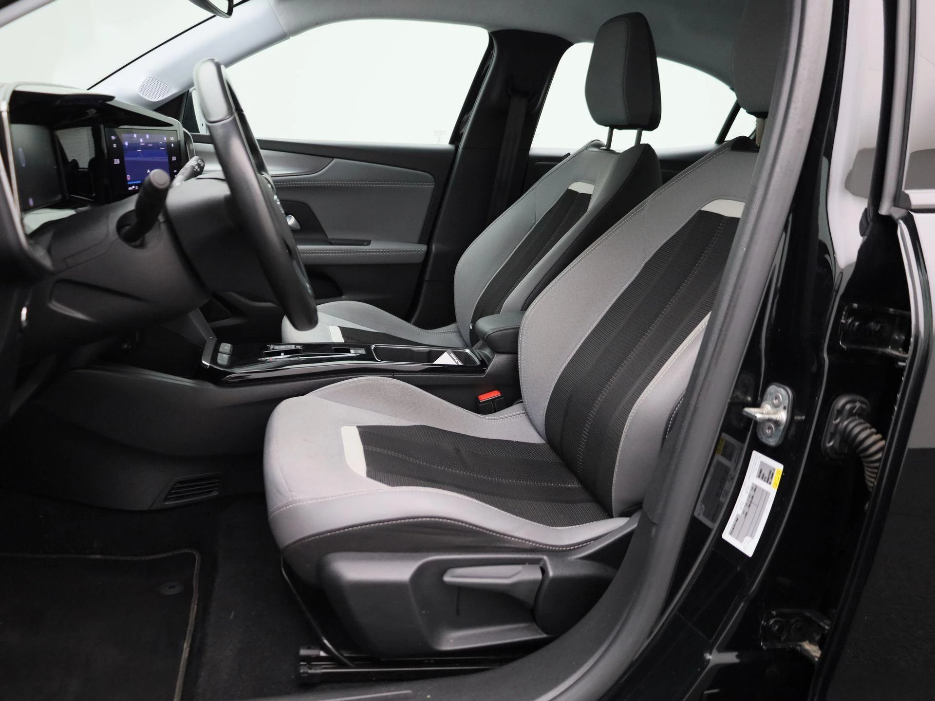 Opel-Mokka-e-image-11