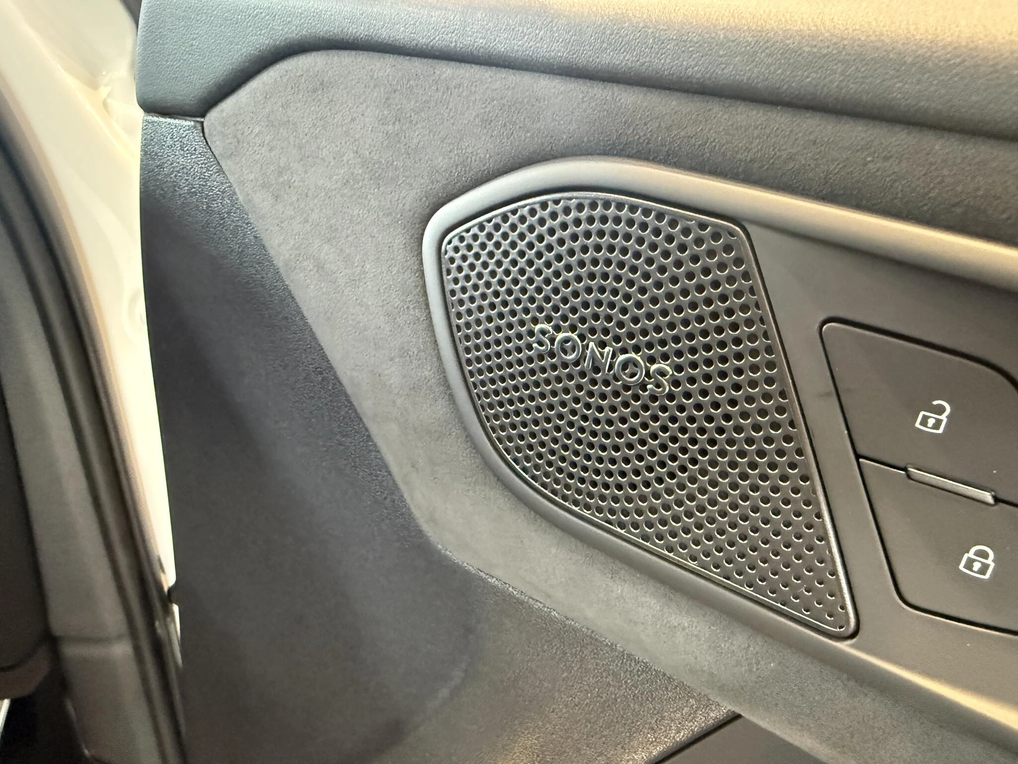 Audi-Q3-image-11