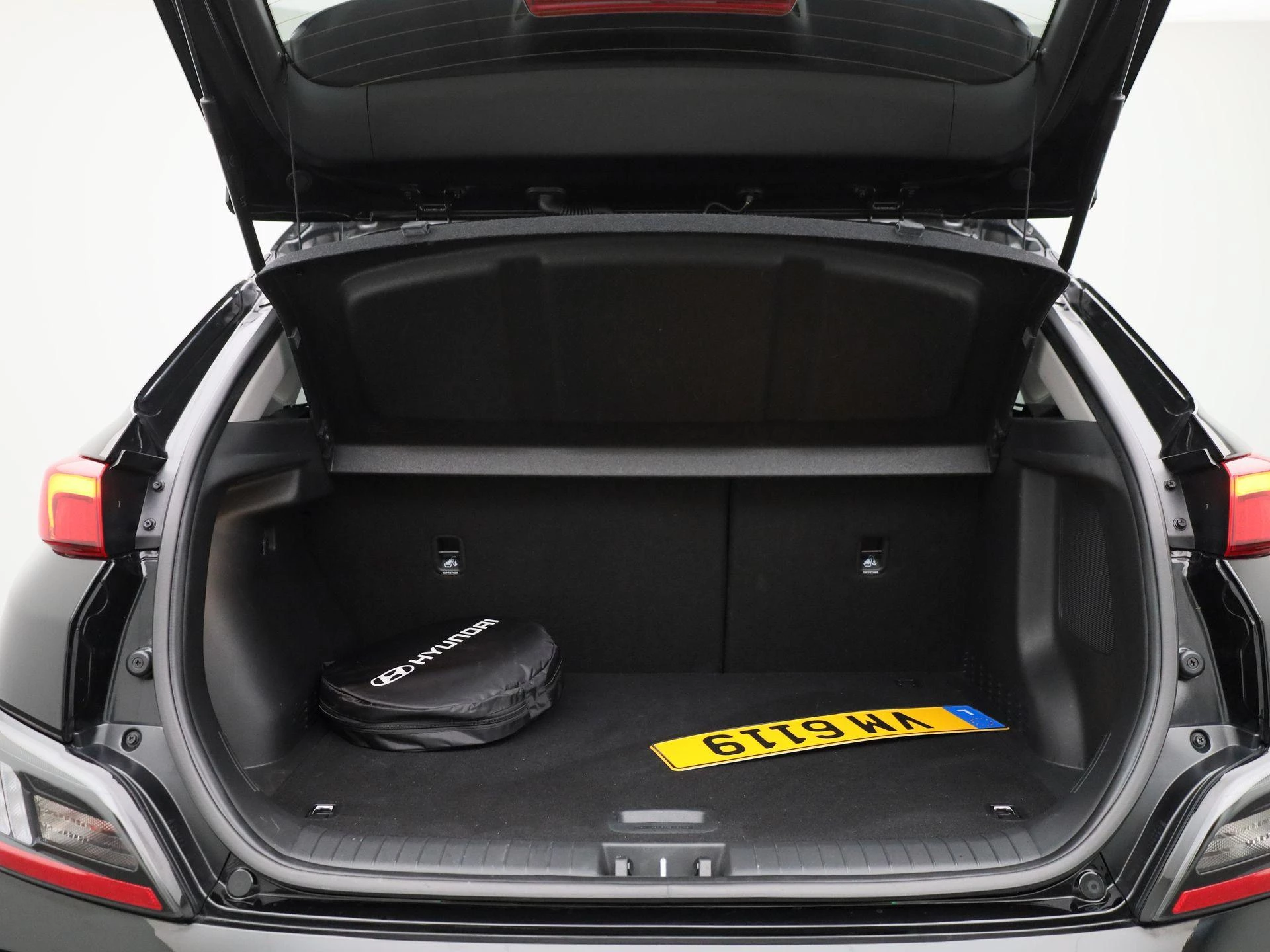 Hyundai-Kona-image-13