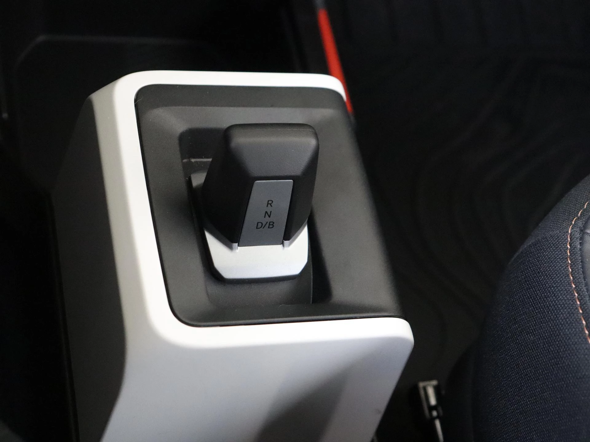 Dacia-Spring-image-14