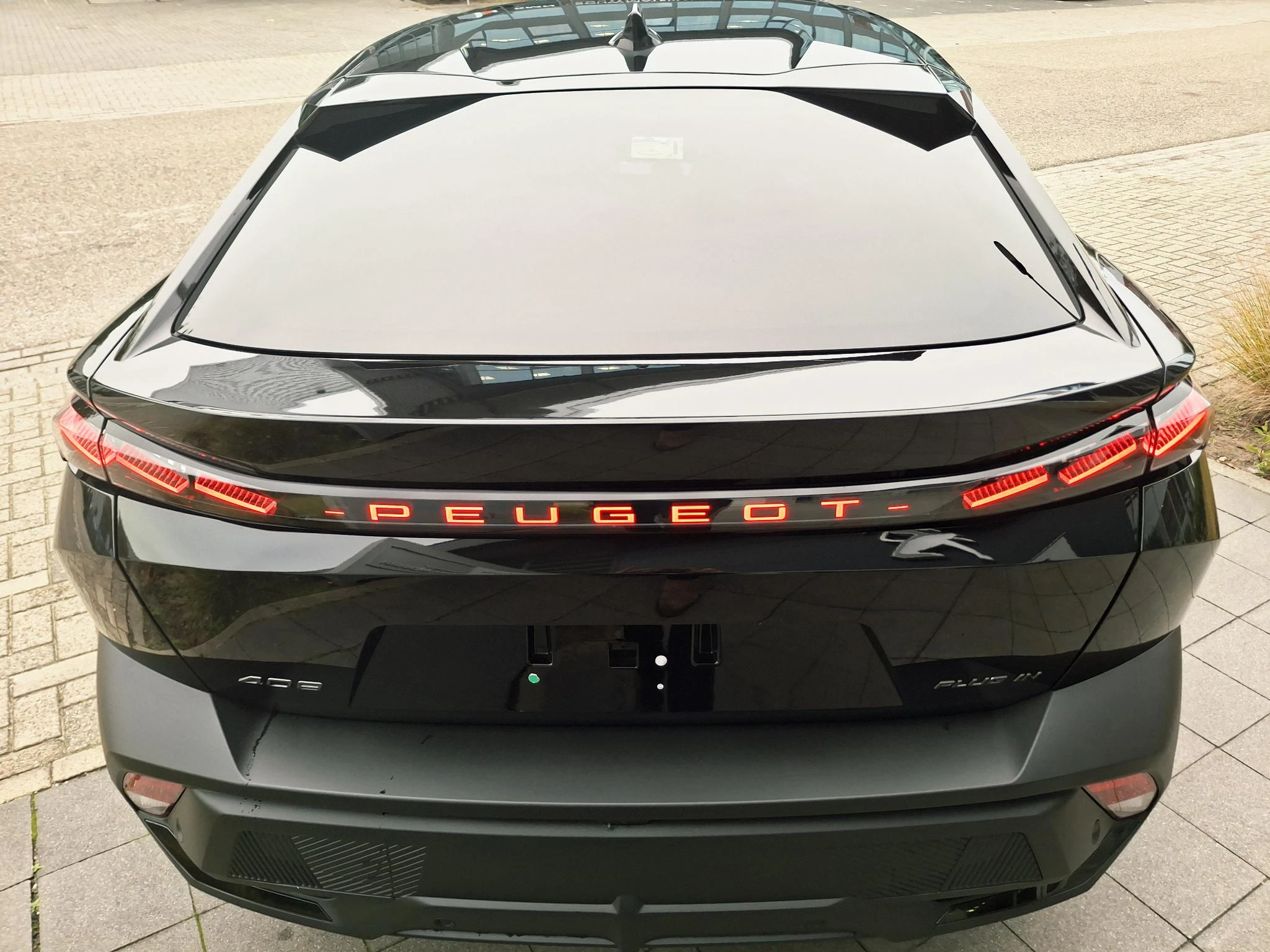 Peugeot-408-image-20