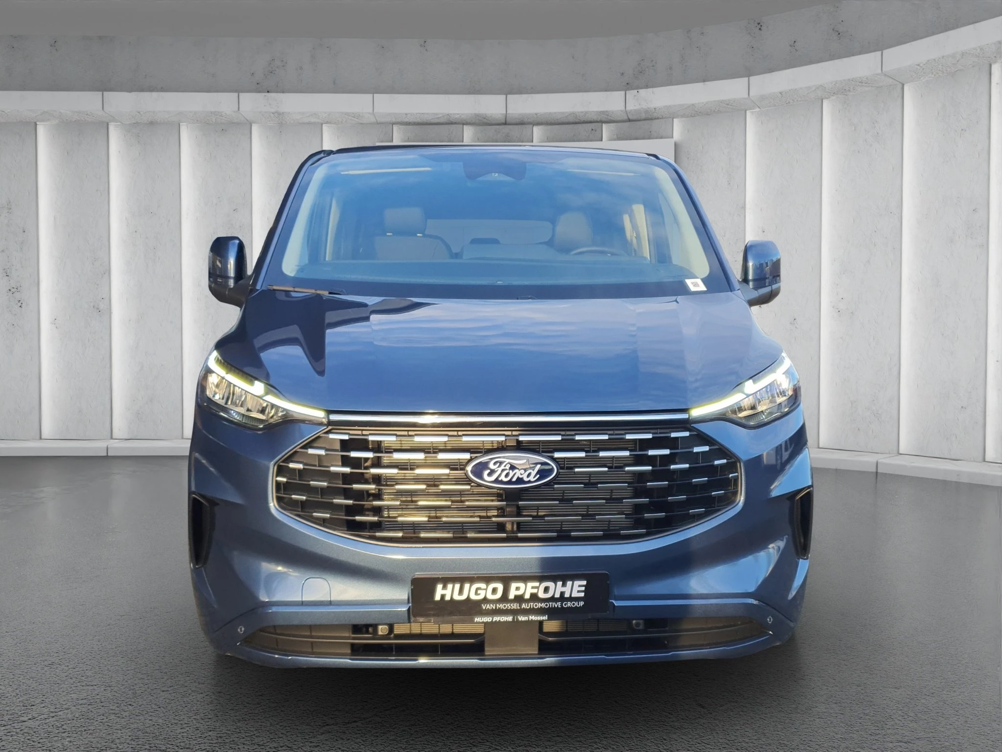 Ford-Tourneo Custom-image-7