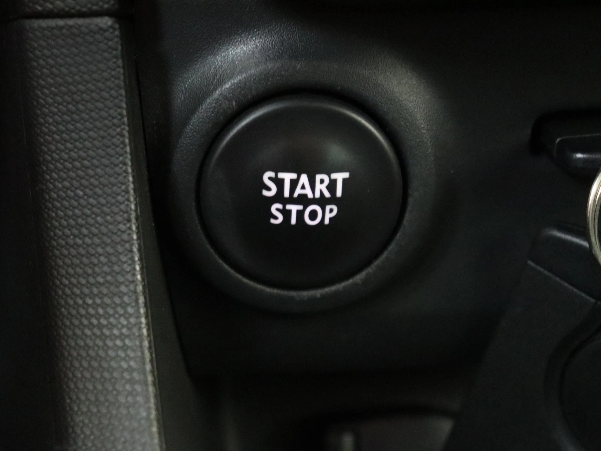 Renault-Clio-image-24