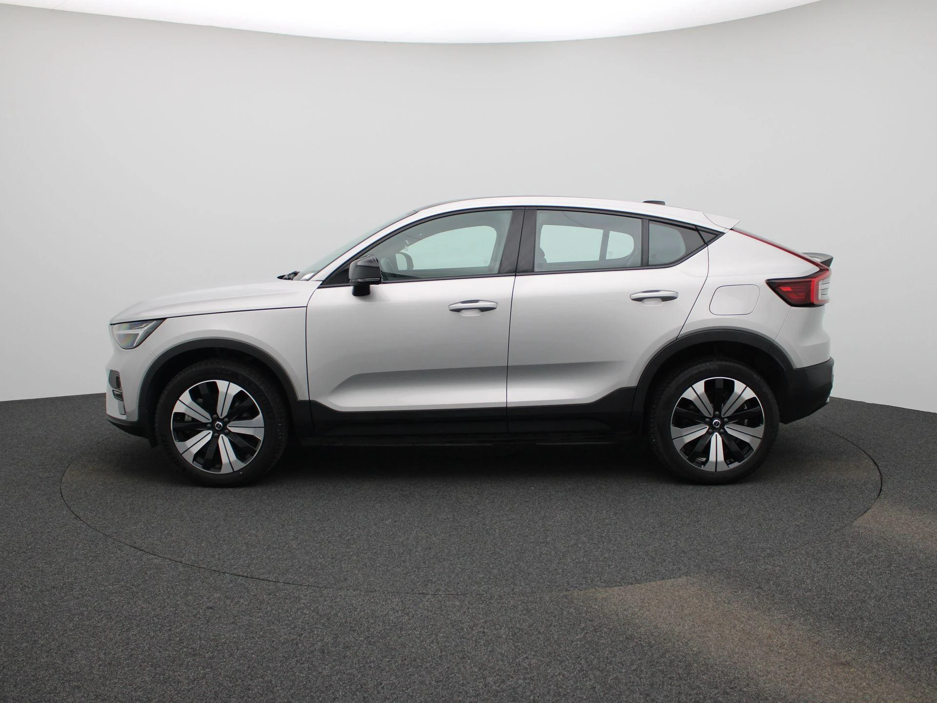 Volvo-C40-image-4
