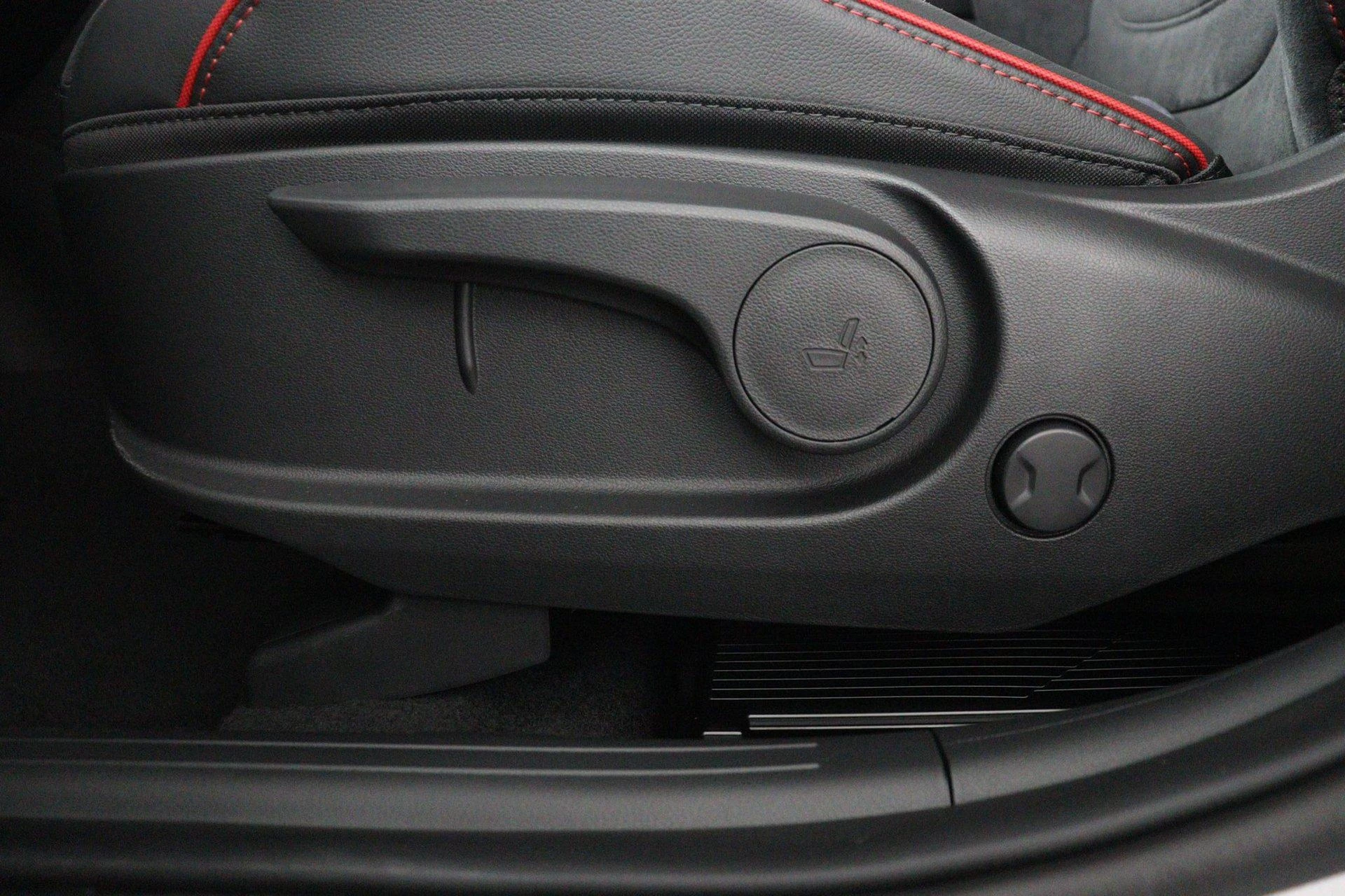 Hyundai Tucson 1.6 T-GDI PHEV N Line Business