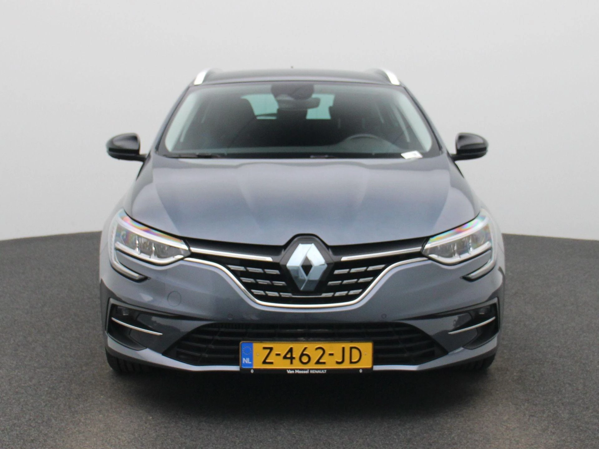 Renault-Mégane Estate-image-2