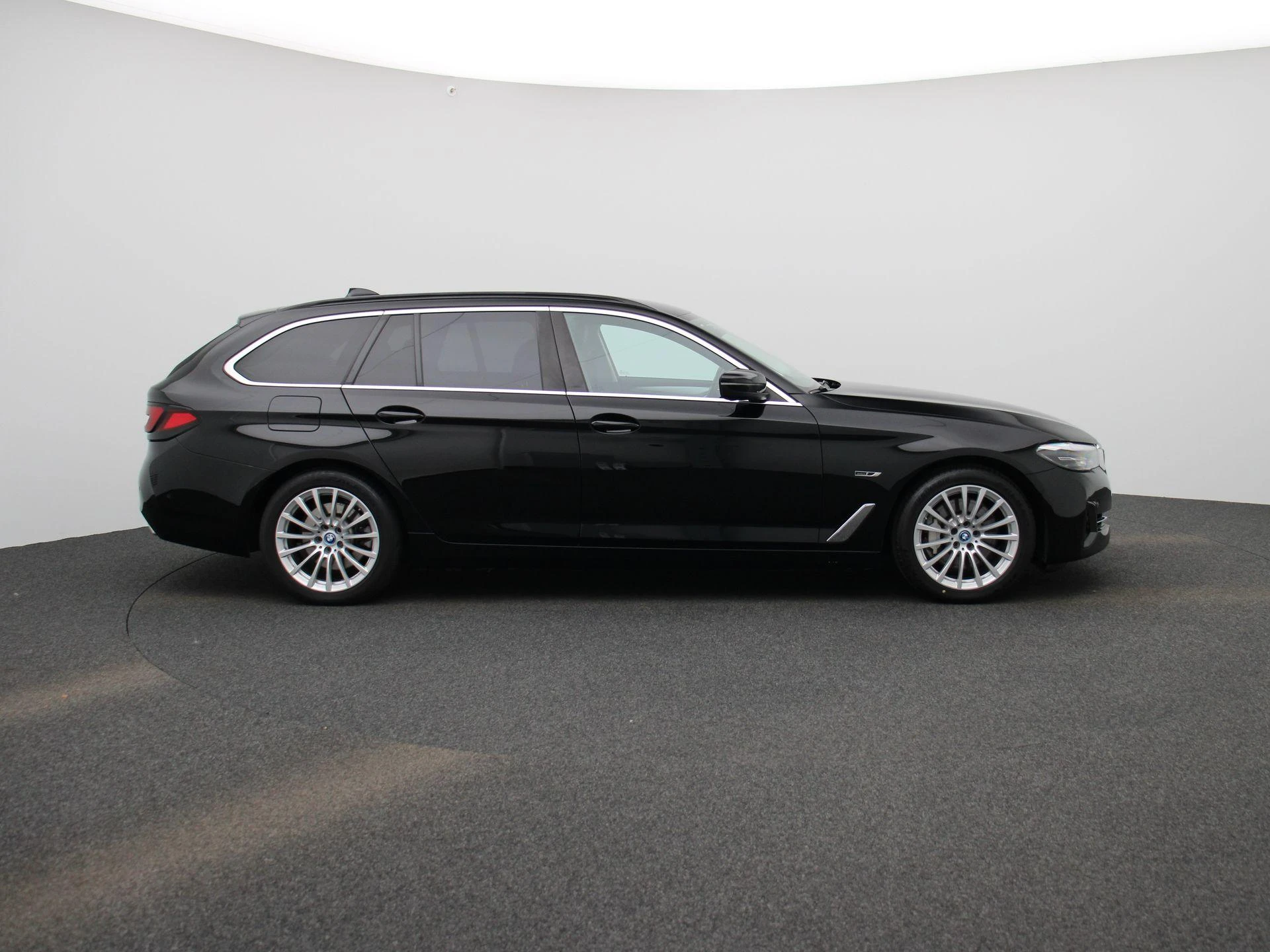 BMW-5 Reeks-image-6