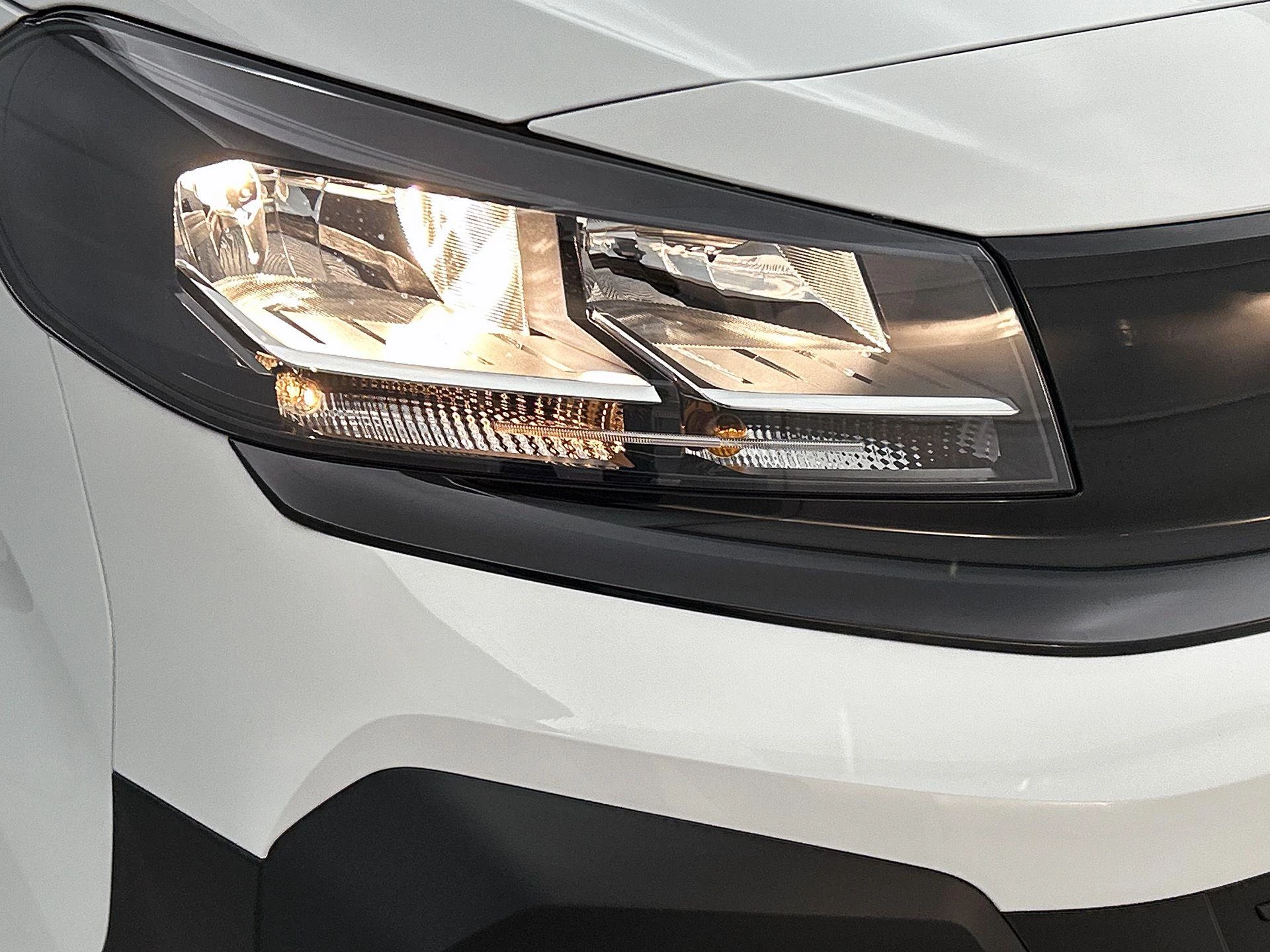 Opel-Vivaro-e-image-27