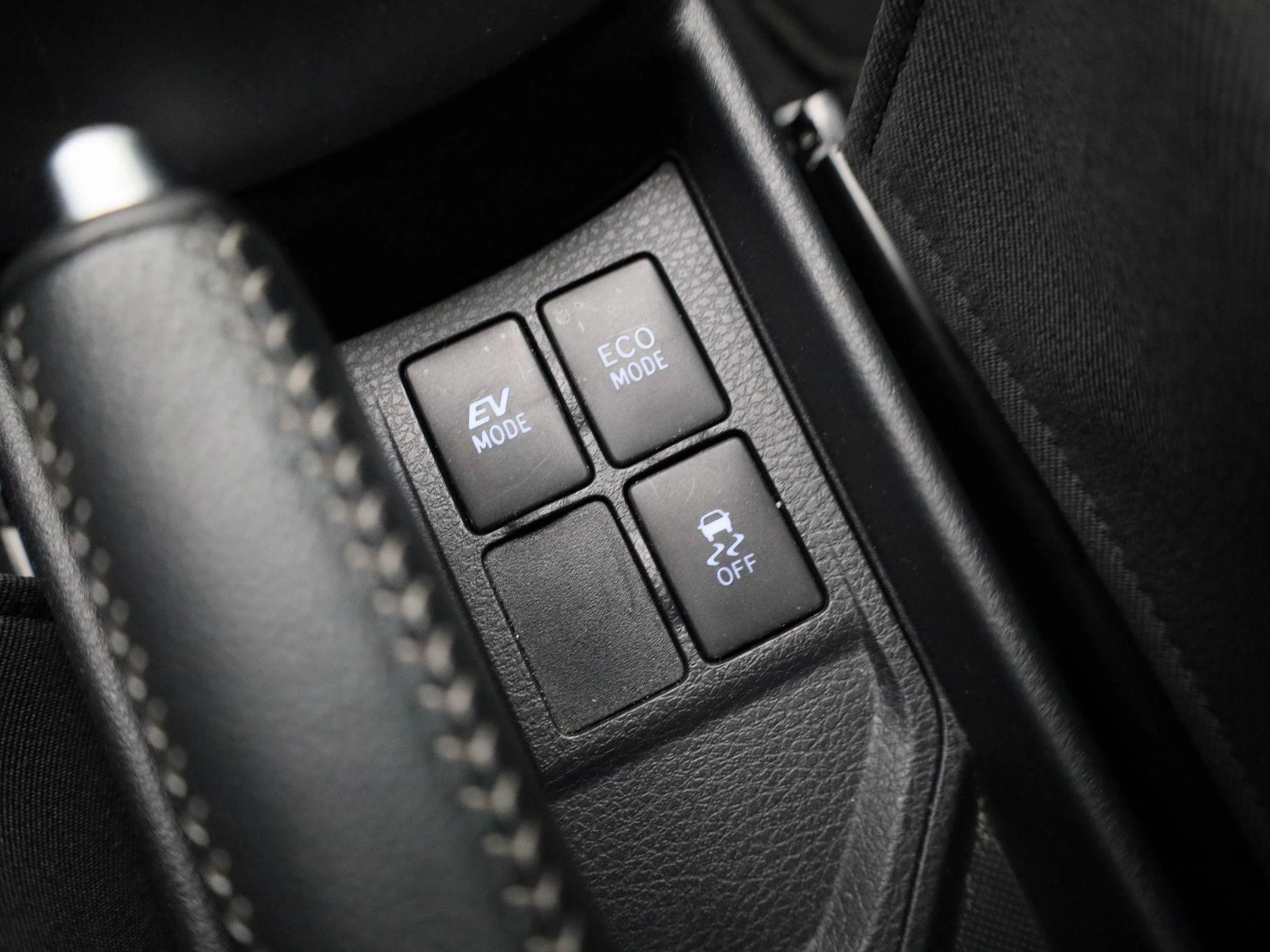 Toyota-Yaris-image-28