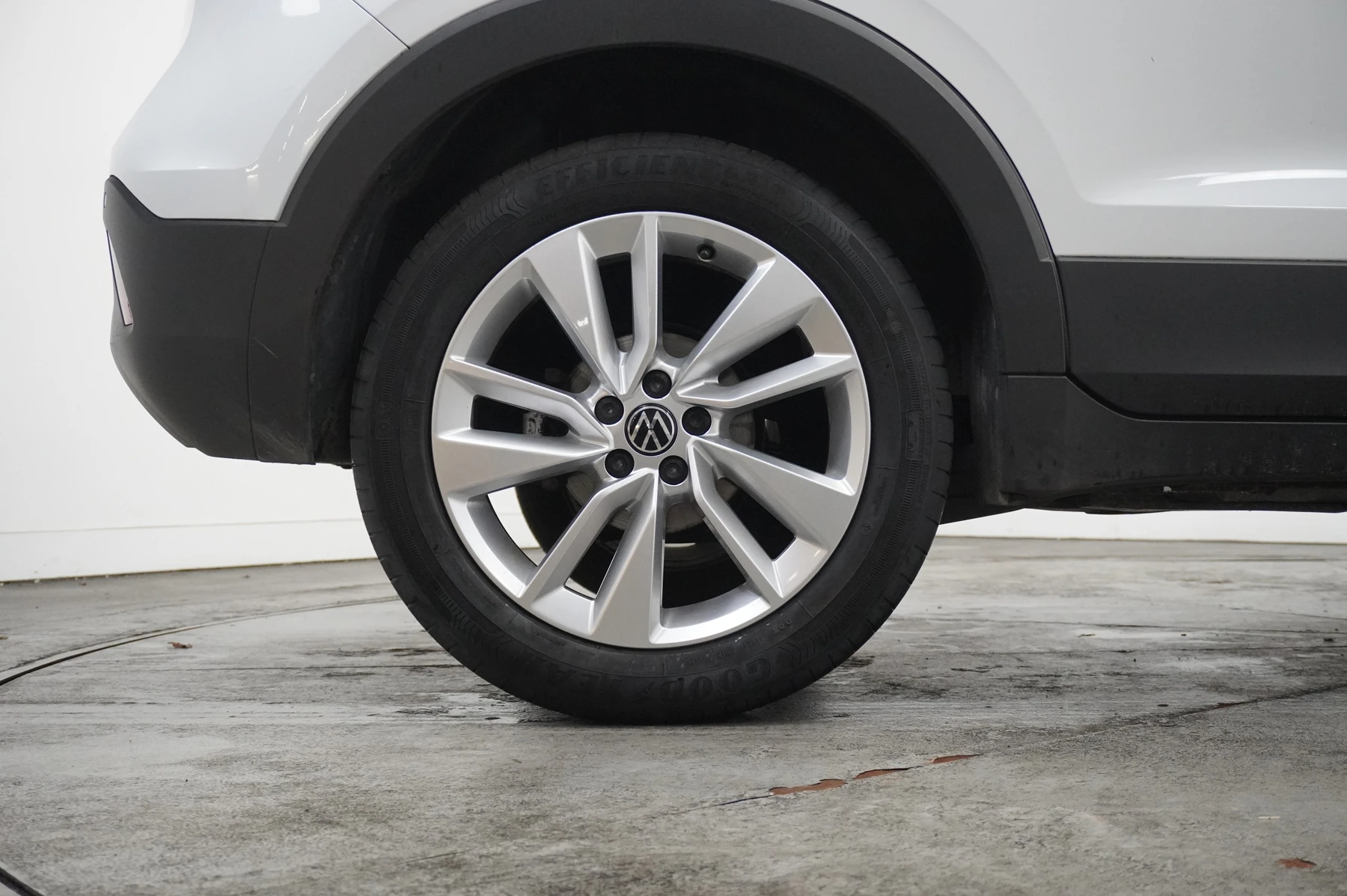 Volkswagen-T-Cross-image-18