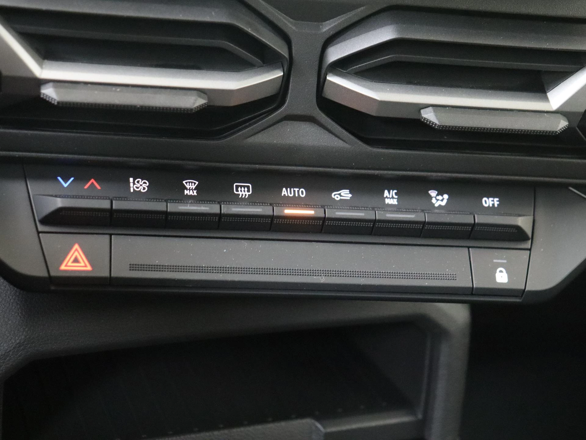 Dacia-Duster-image-17