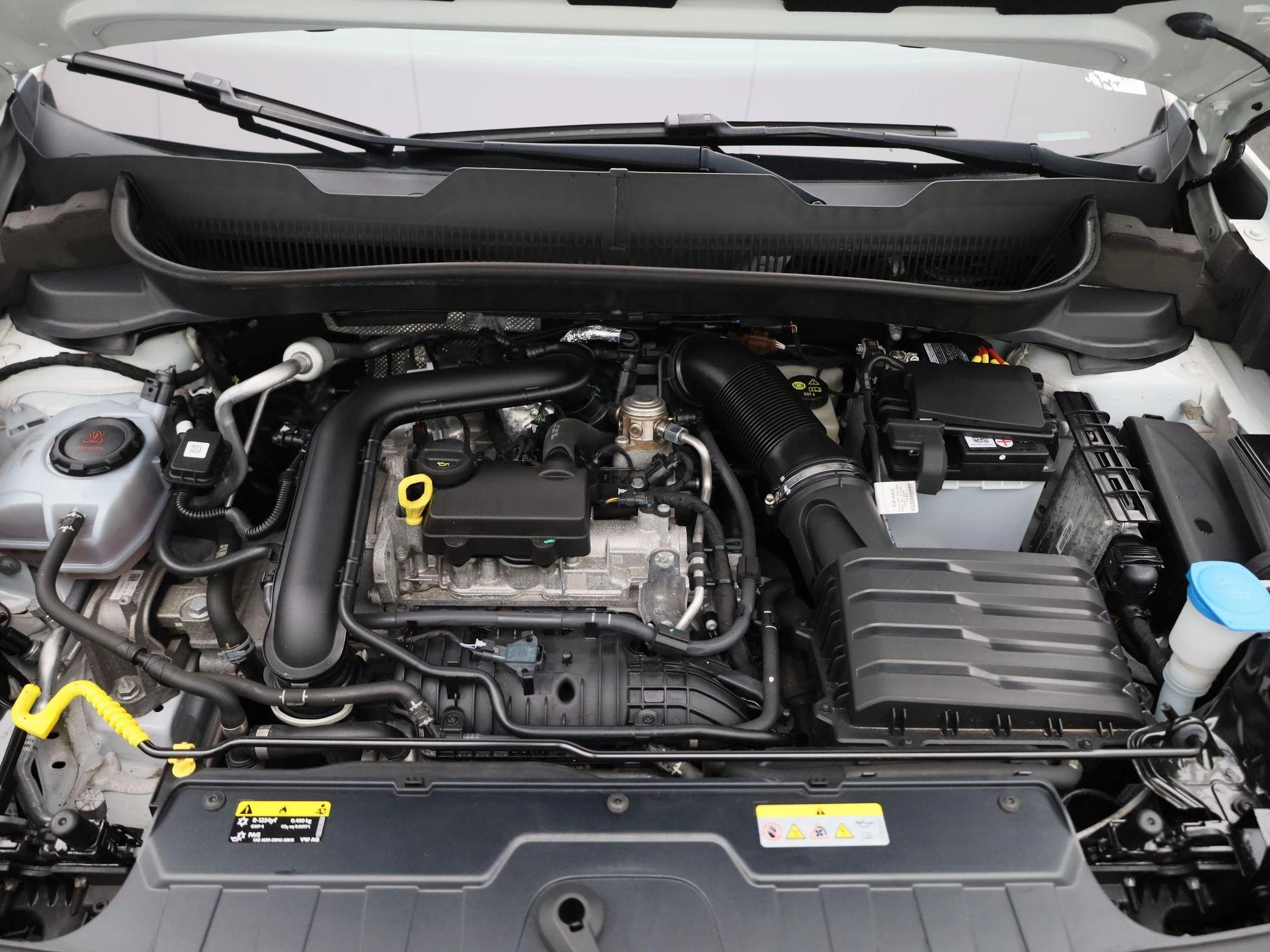 Volkswagen-T-Cross-image-33