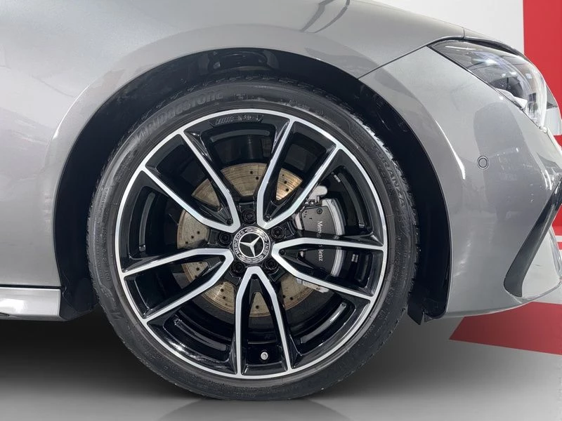 Mercedes-Benz-CLA-image-4