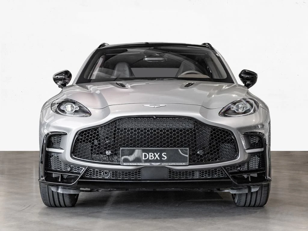 Aston Martin-DBX-image-7