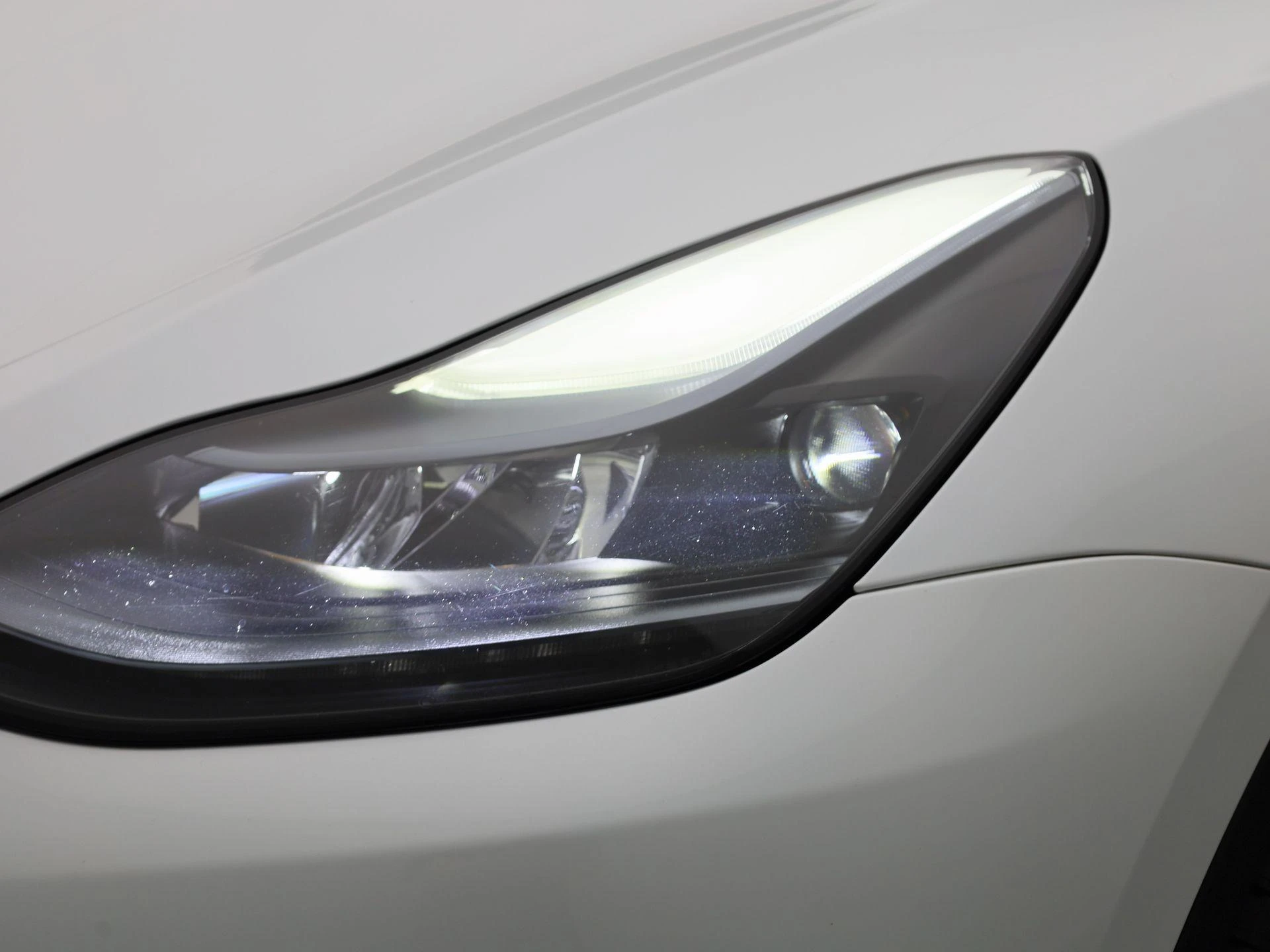 Tesla-Model Y-image-13