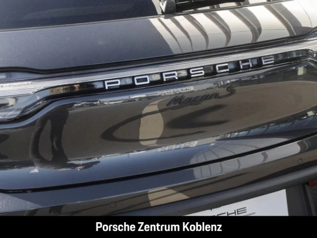 Porsche-Macan-image-11