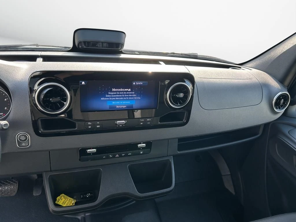 Mercedes-Benz-Sprinter 317-image-15