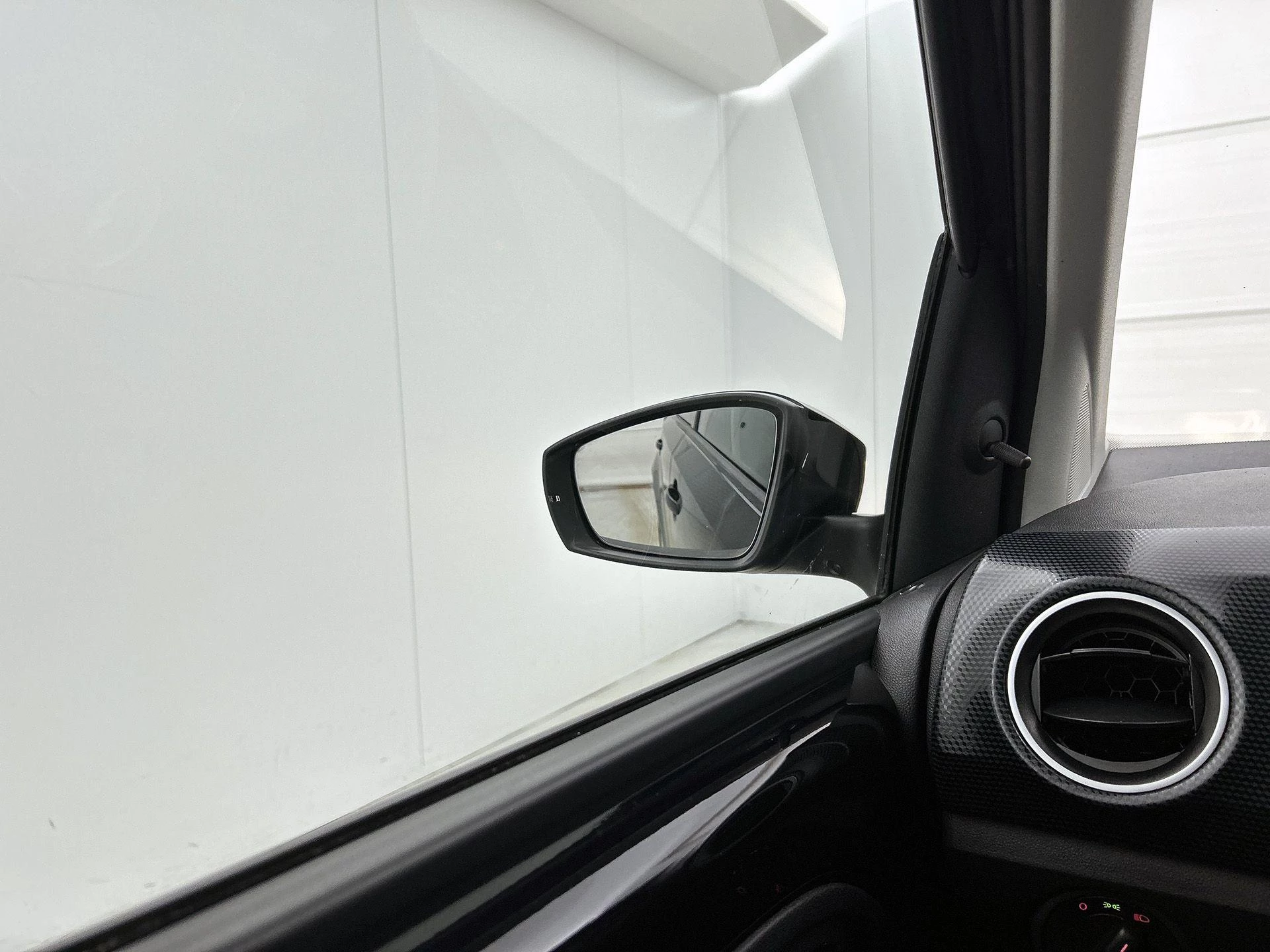 Volkswagen up! 1.0 BMT move up 65 PK|