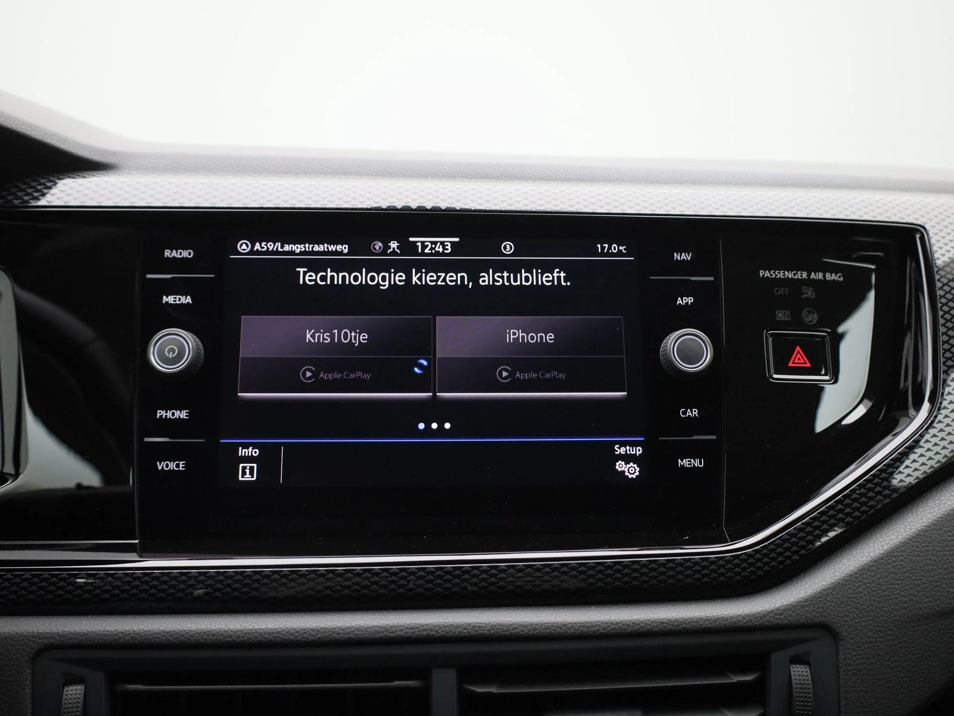 Volkswagen-Polo-image-19