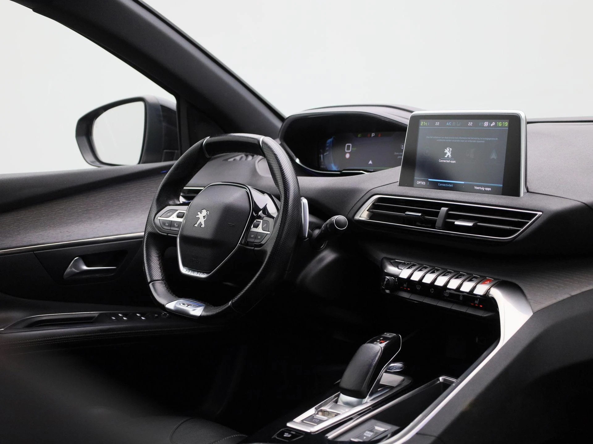 Peugeot-3008-image-40