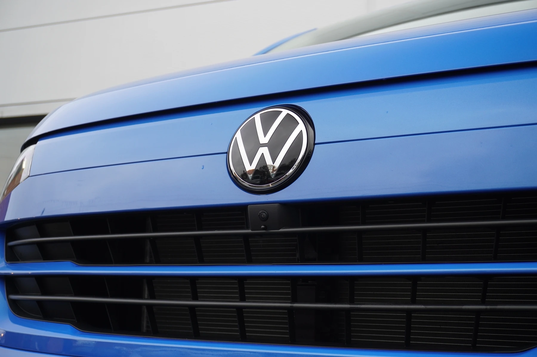 Volkswagen-Transporter-image-58