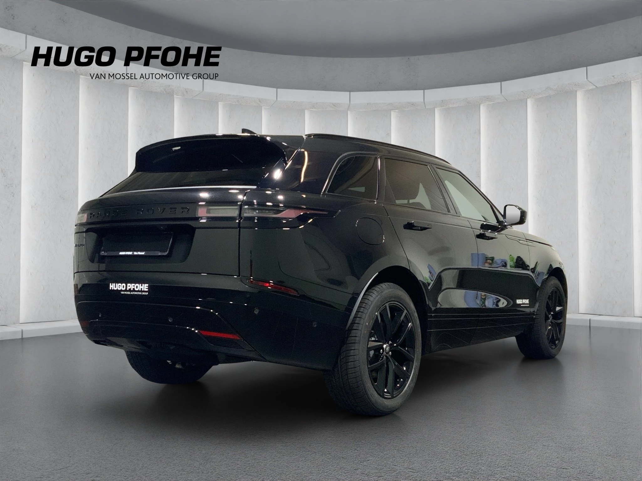Land Rover Range Rover Velar DYNAMIC SE 2.0 D200 AWD Geländewagen. 150 kW. 5-türig