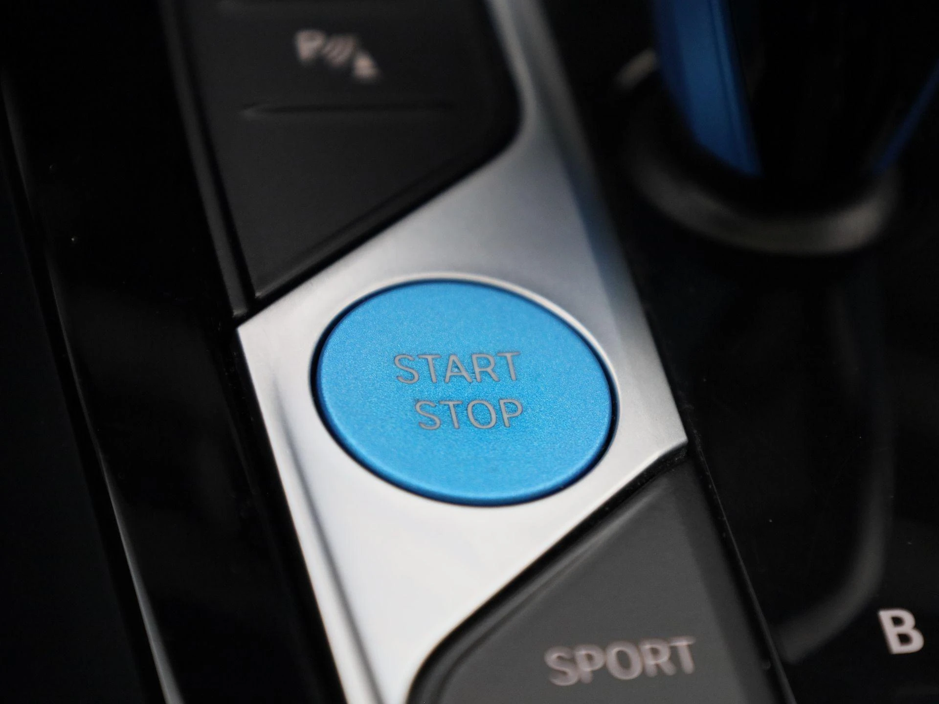 BMW-iX3-image-24