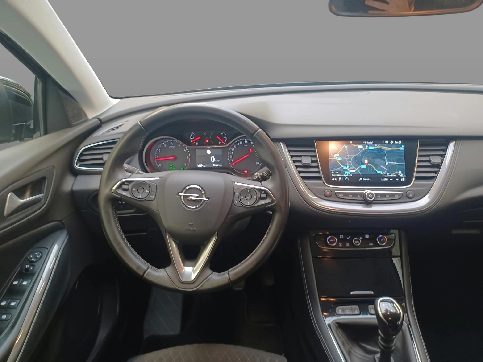 Opel-Grandland X-image-8