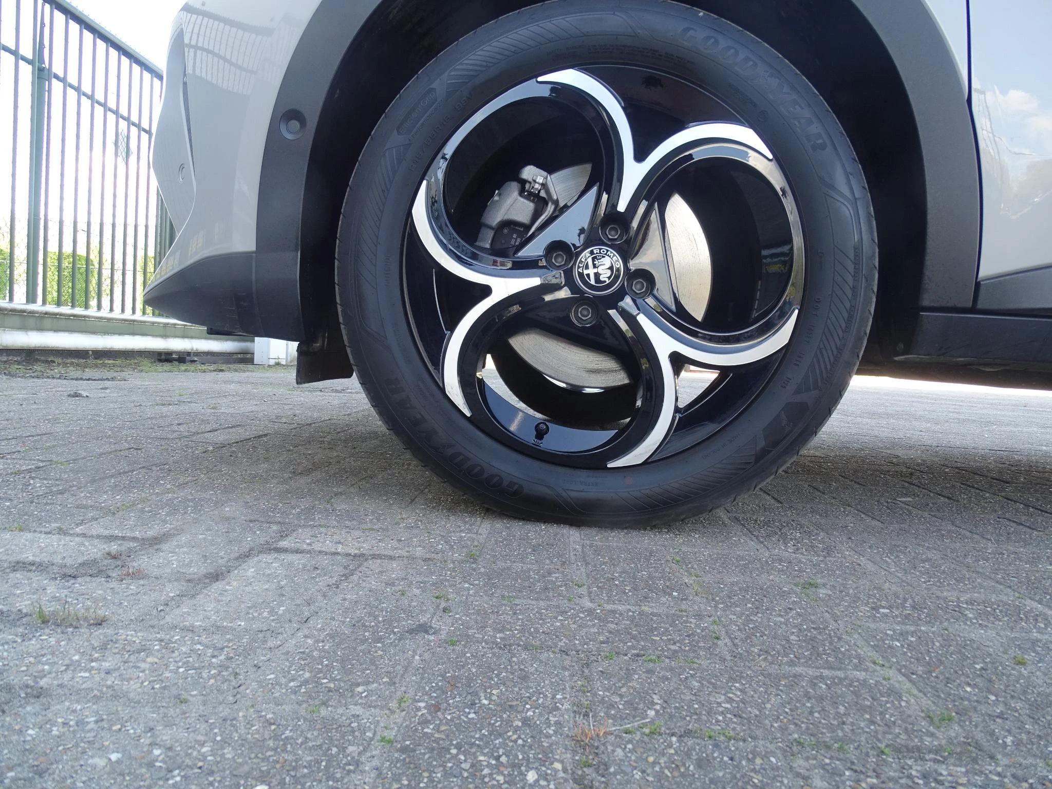 Alfa Romeo Junior 1.2 Hybrid 145 eDCT6 Ibrida Speciale