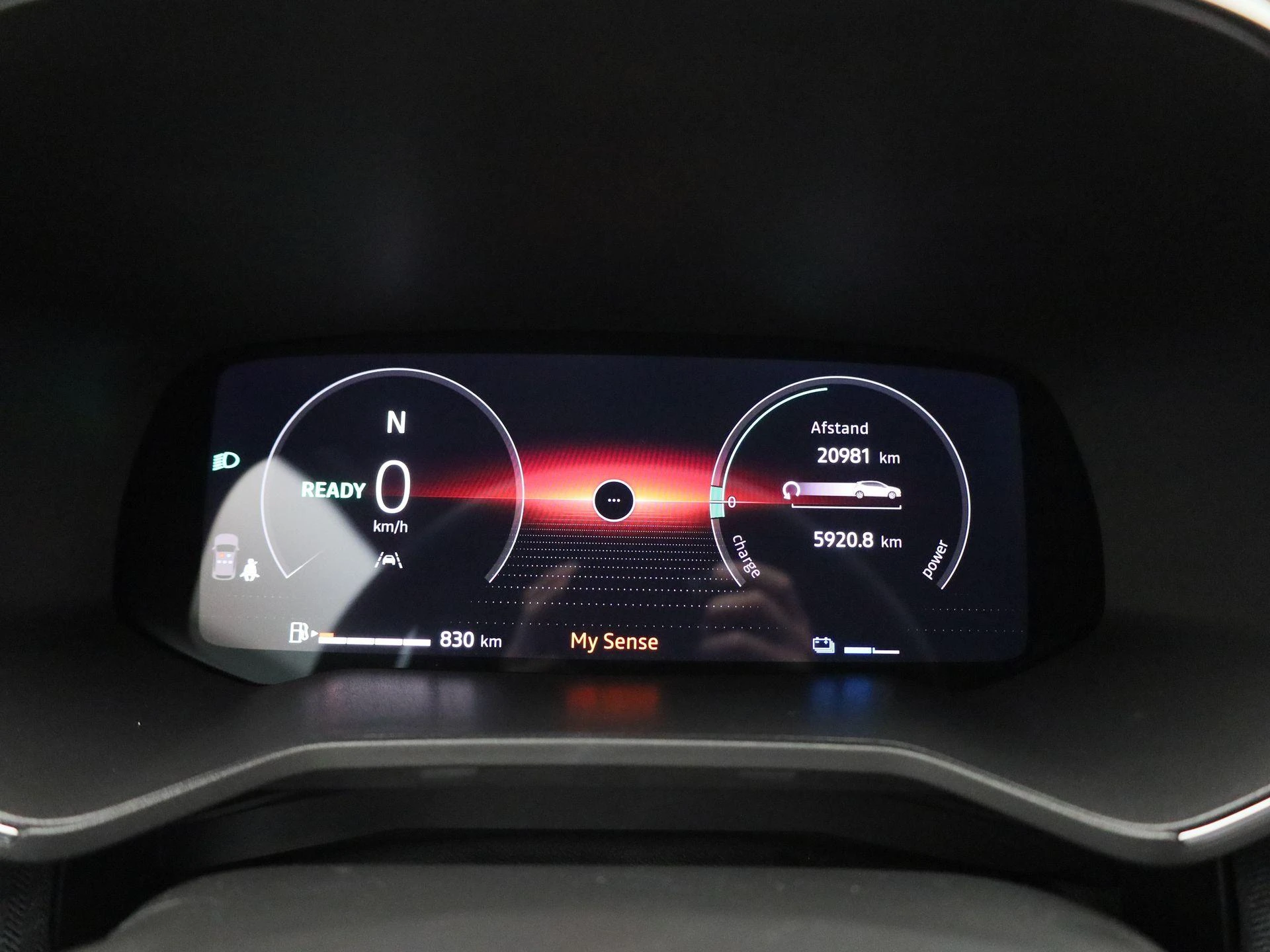 Renault-Clio-image-15