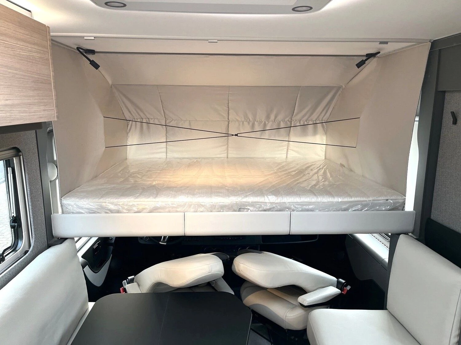 Hymer B-MC I 680 BMC 680 i