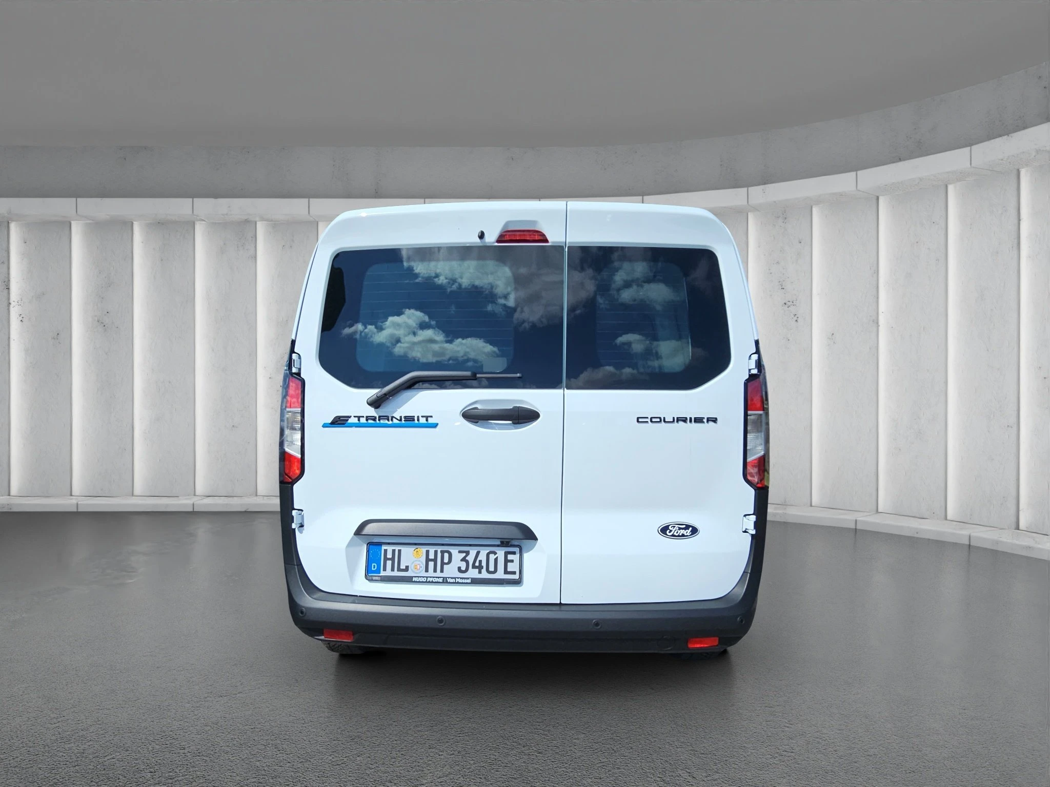 Ford Transit Courier Trend Elektro 100 kW Aut. | GJR | RFK | SHZ | PDC | Klima