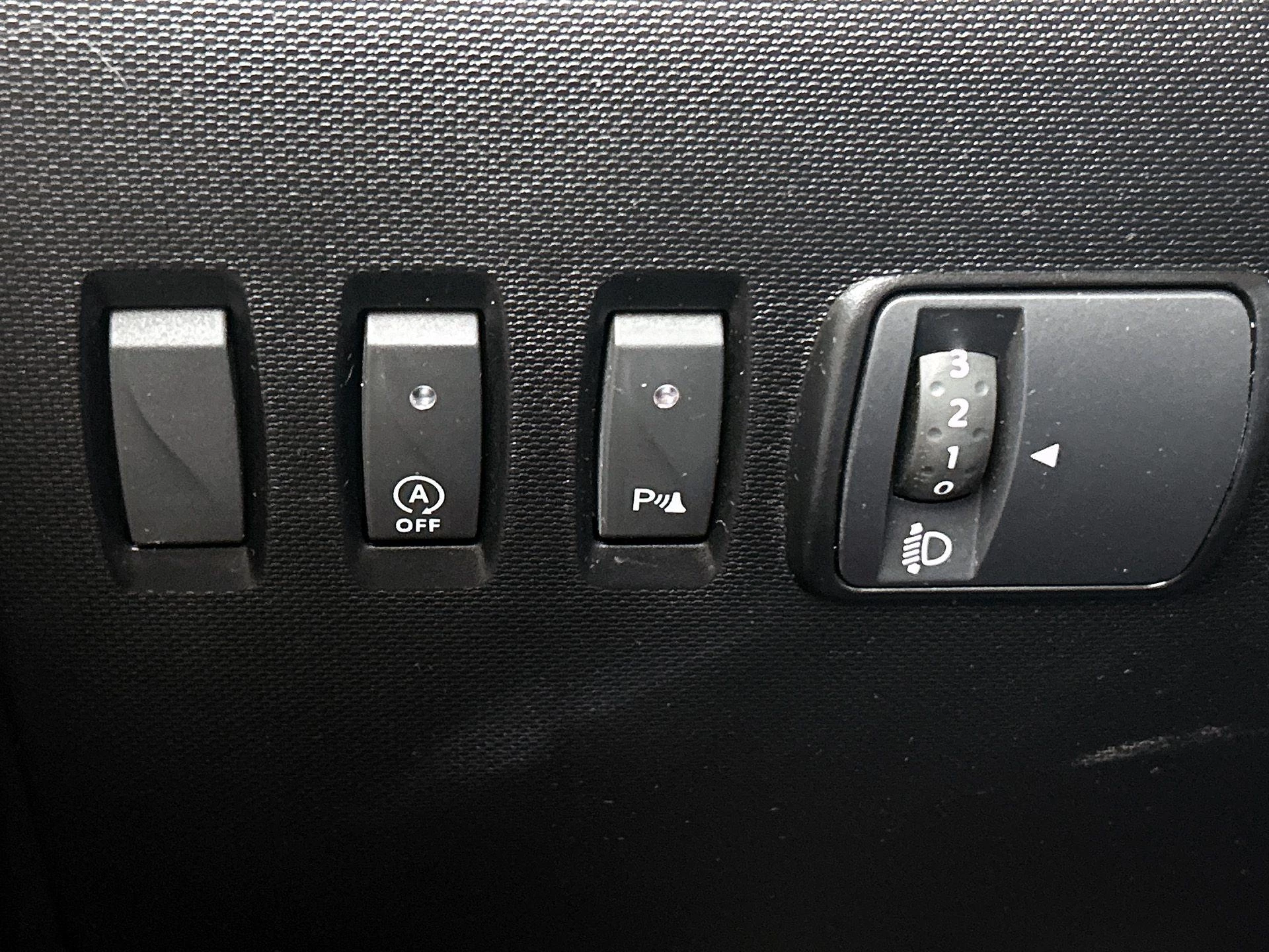 Renault-Twingo-image-17