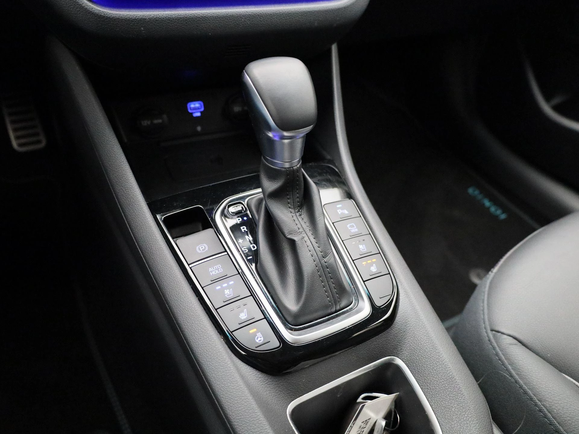 Hyundai-IONIQ-image-29