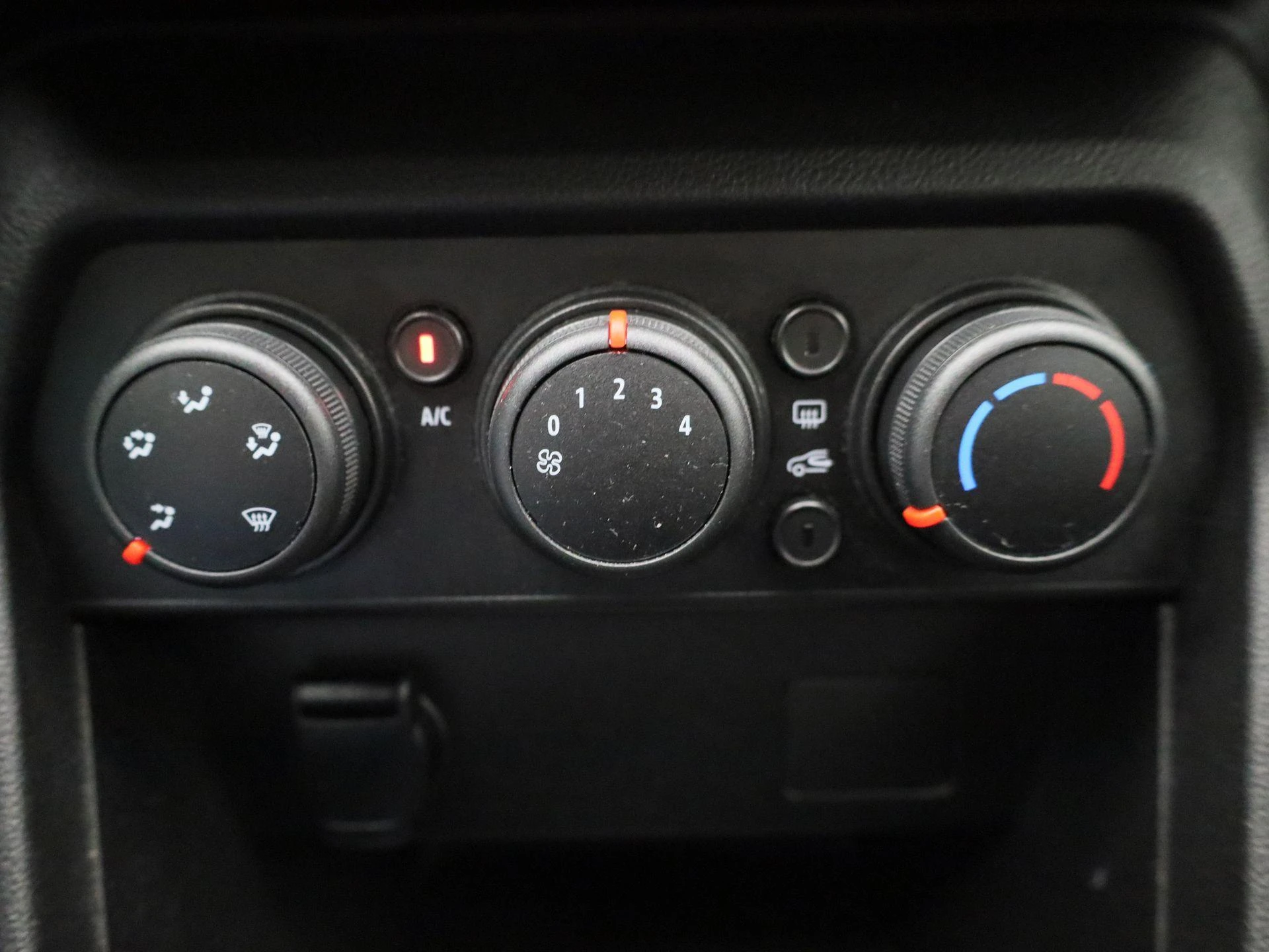 Dacia-Sandero-image-17
