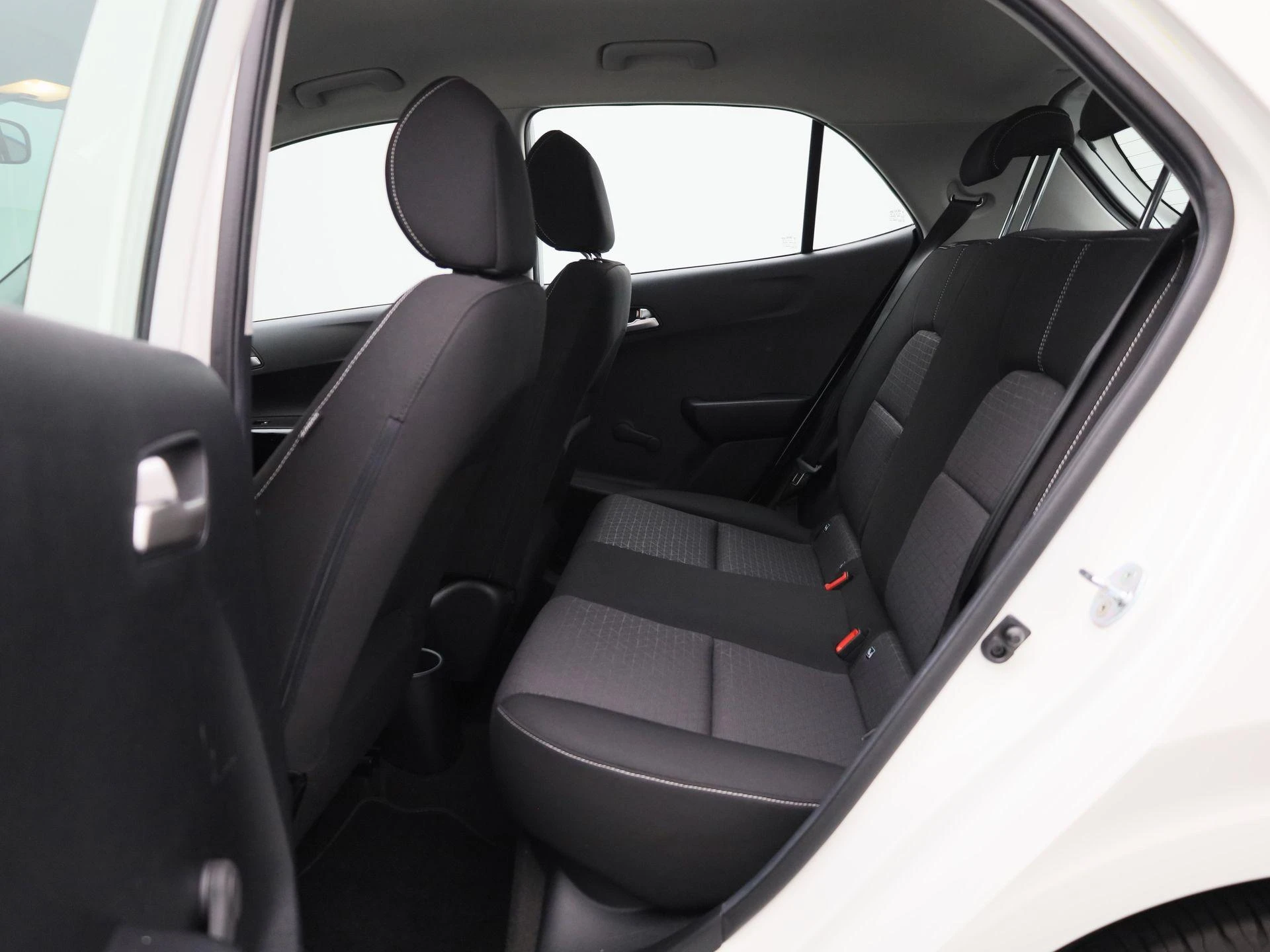 Kia-Picanto-image-12