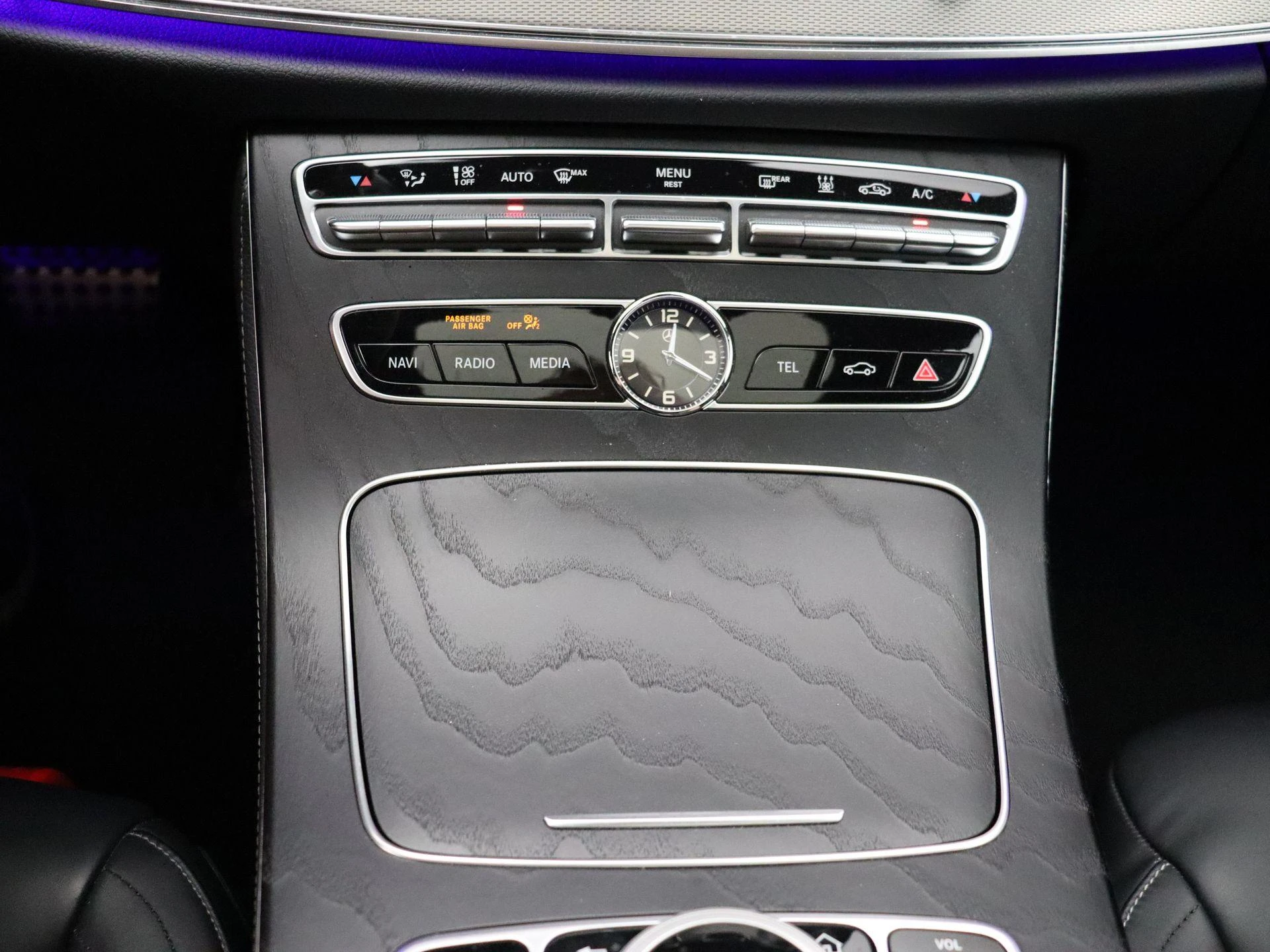 Mercedes-Benz-Classe E-image-19