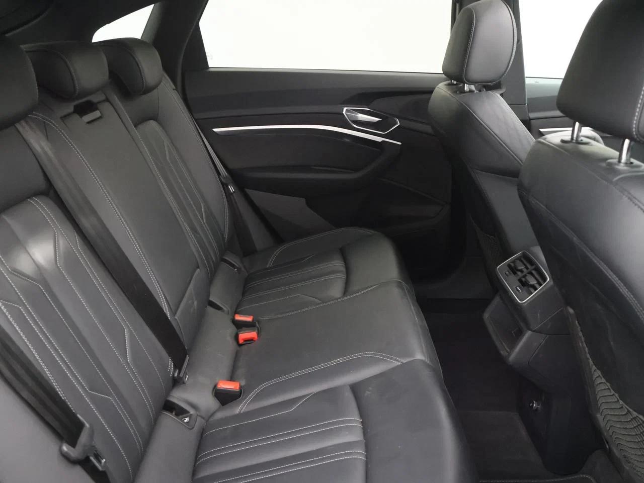Audi-e-tron-image-10