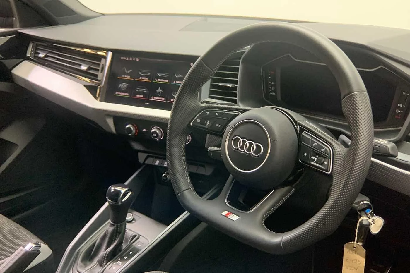 Audi-A1 Sportback-image-5
