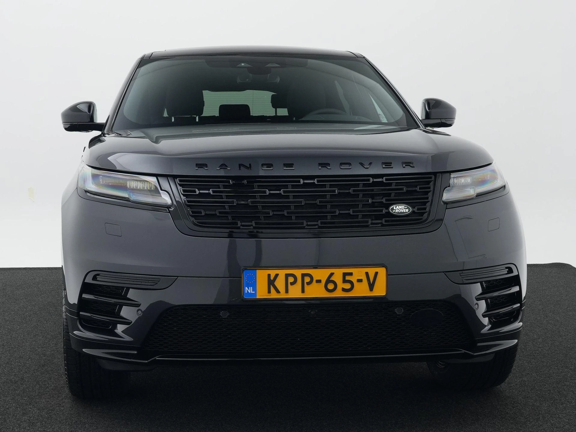 Land Rover Range Rover Velar 2.0 P400e Belgravia Edition