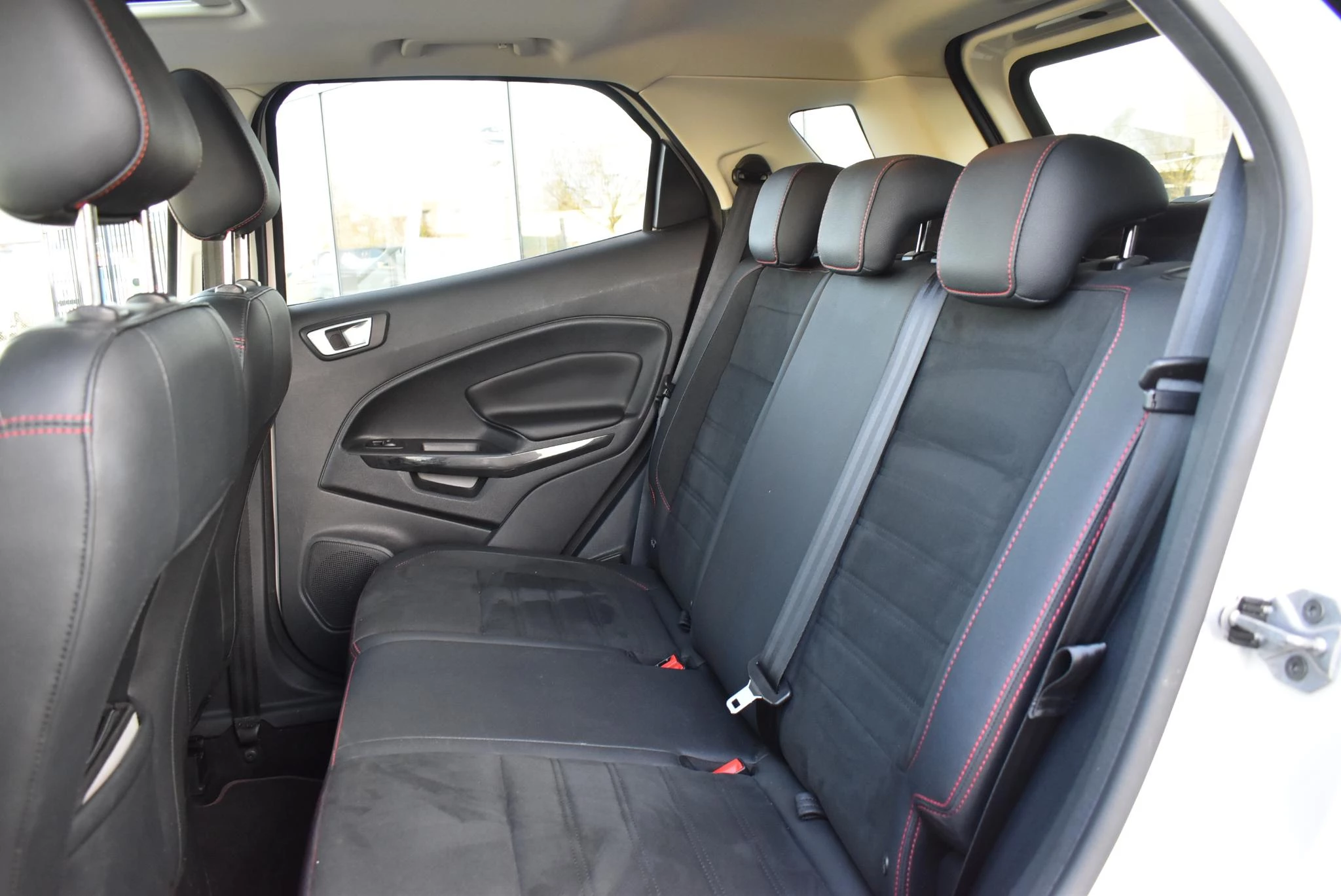 Ford-EcoSport-image-26