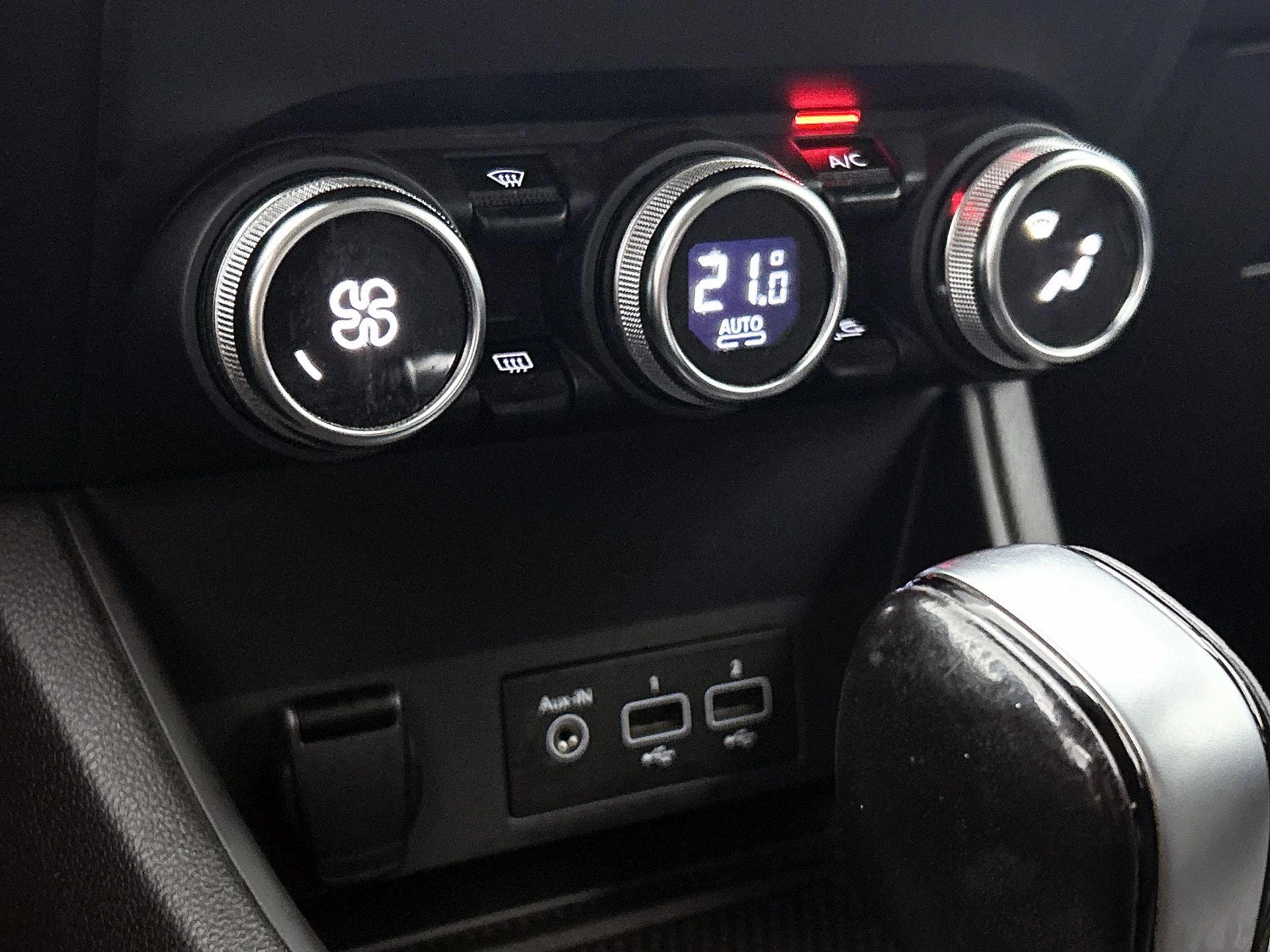 Renault-Captur-image-19