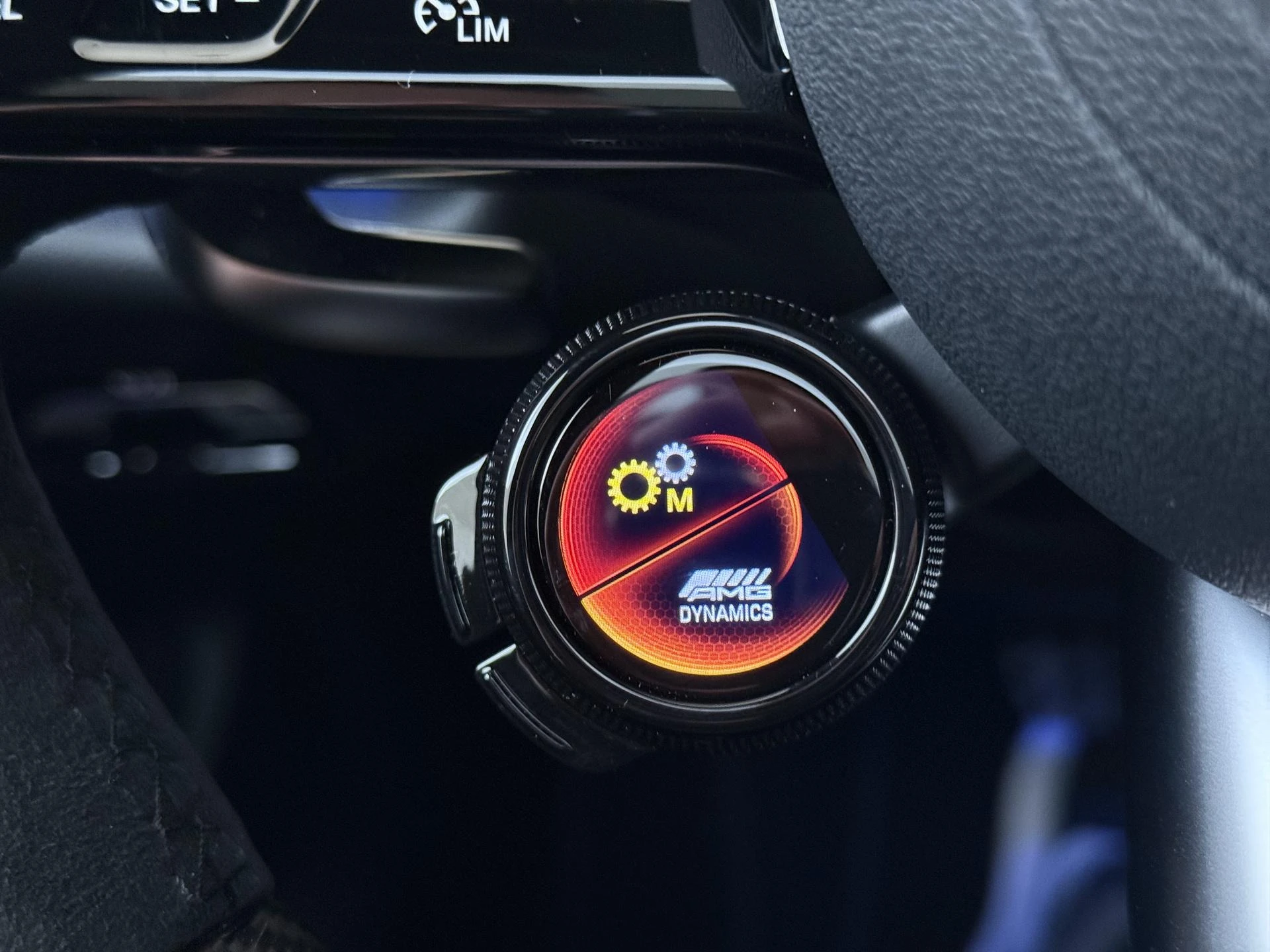 Mercedes-Benz-E-Klasse-image-22