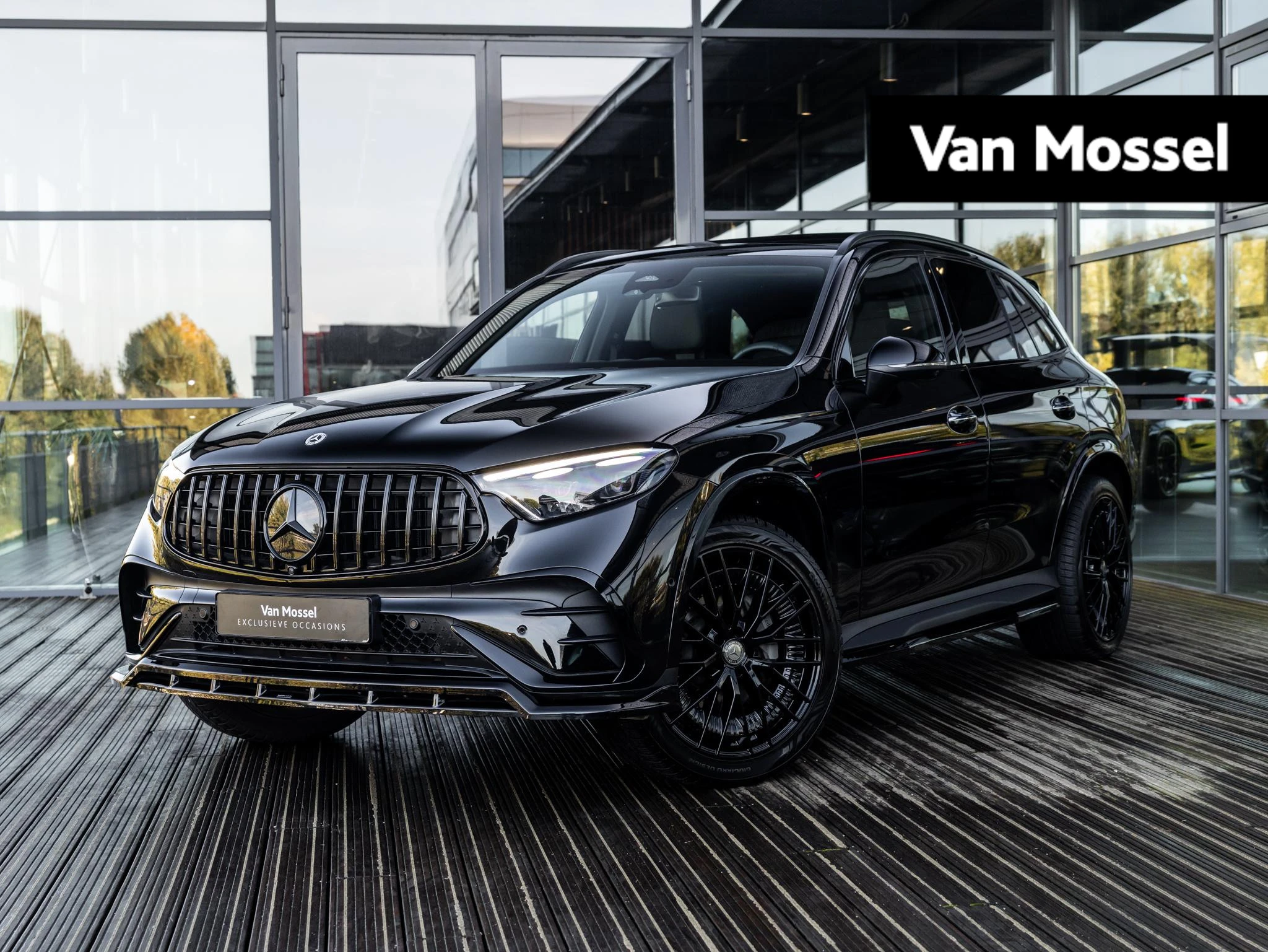 Mercedes-Benz-GLC-image-0
